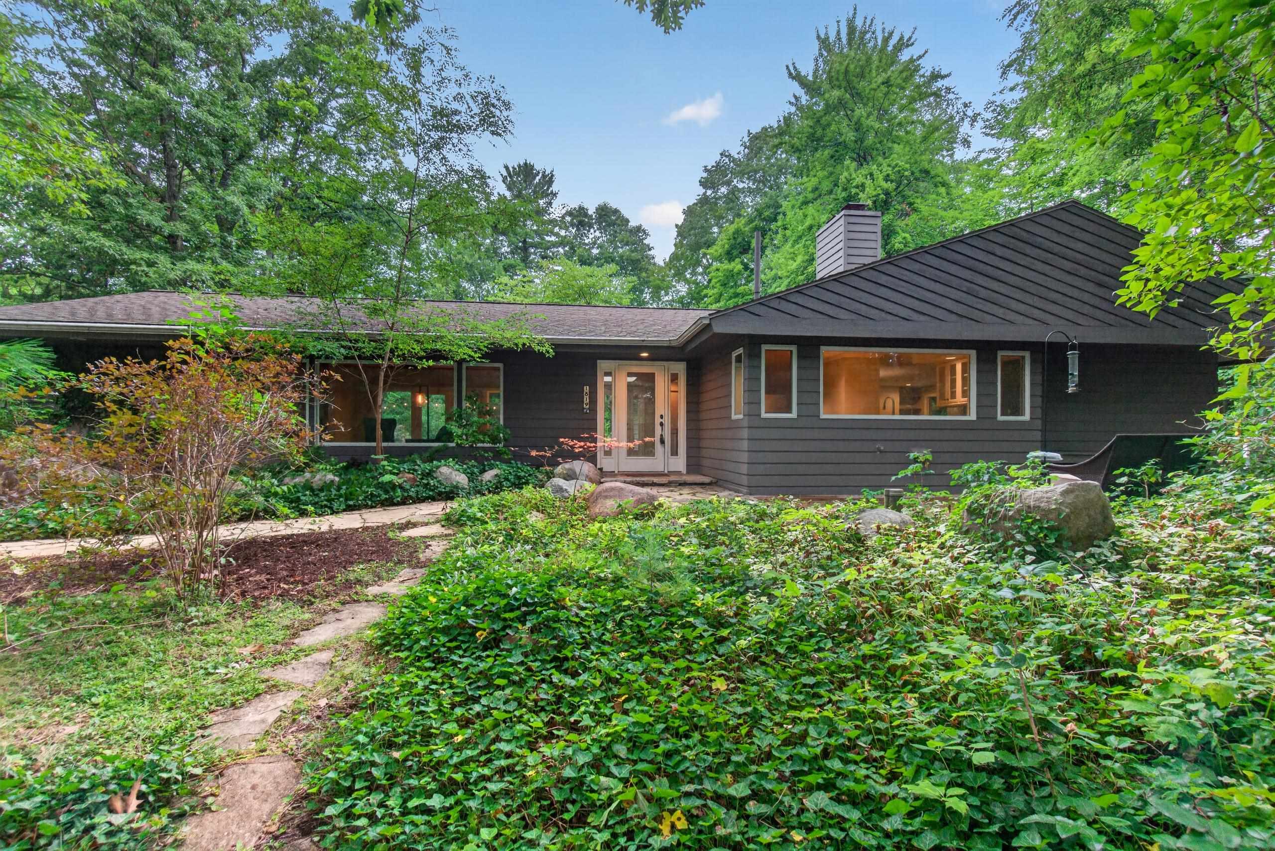 1819 Timber Lane Drive — photo