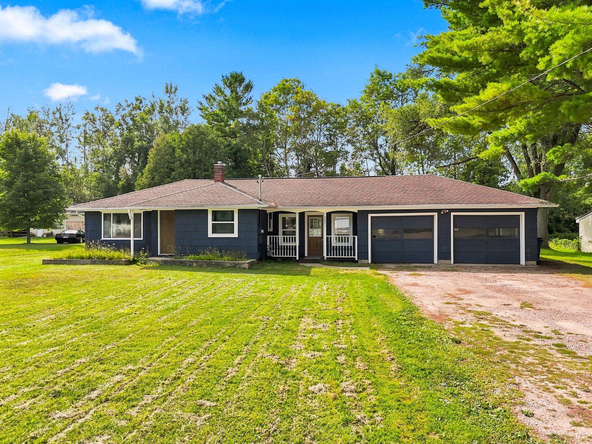3221 N Four Mile Road — photo