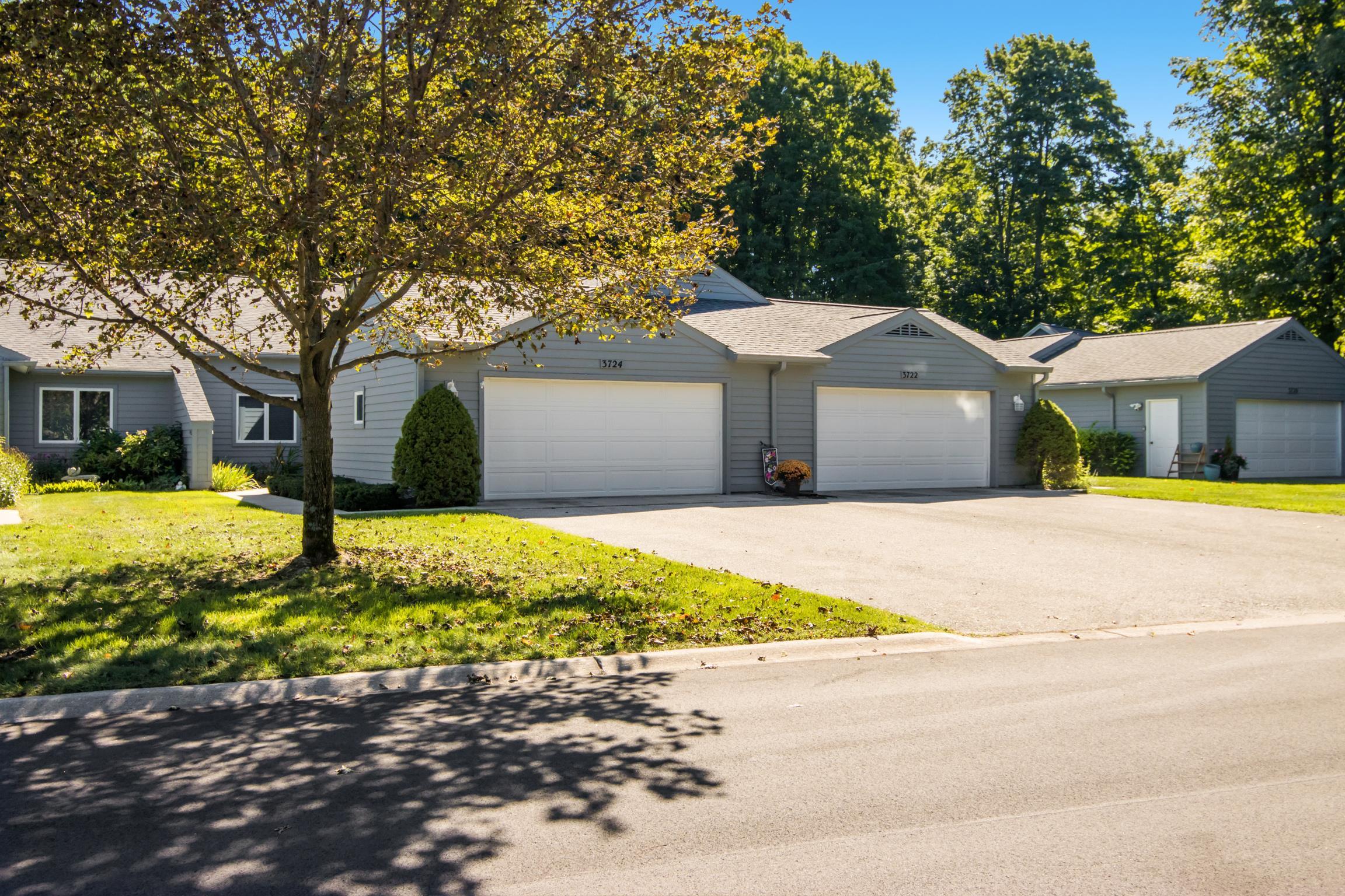 3724 Country Club Drive — photo