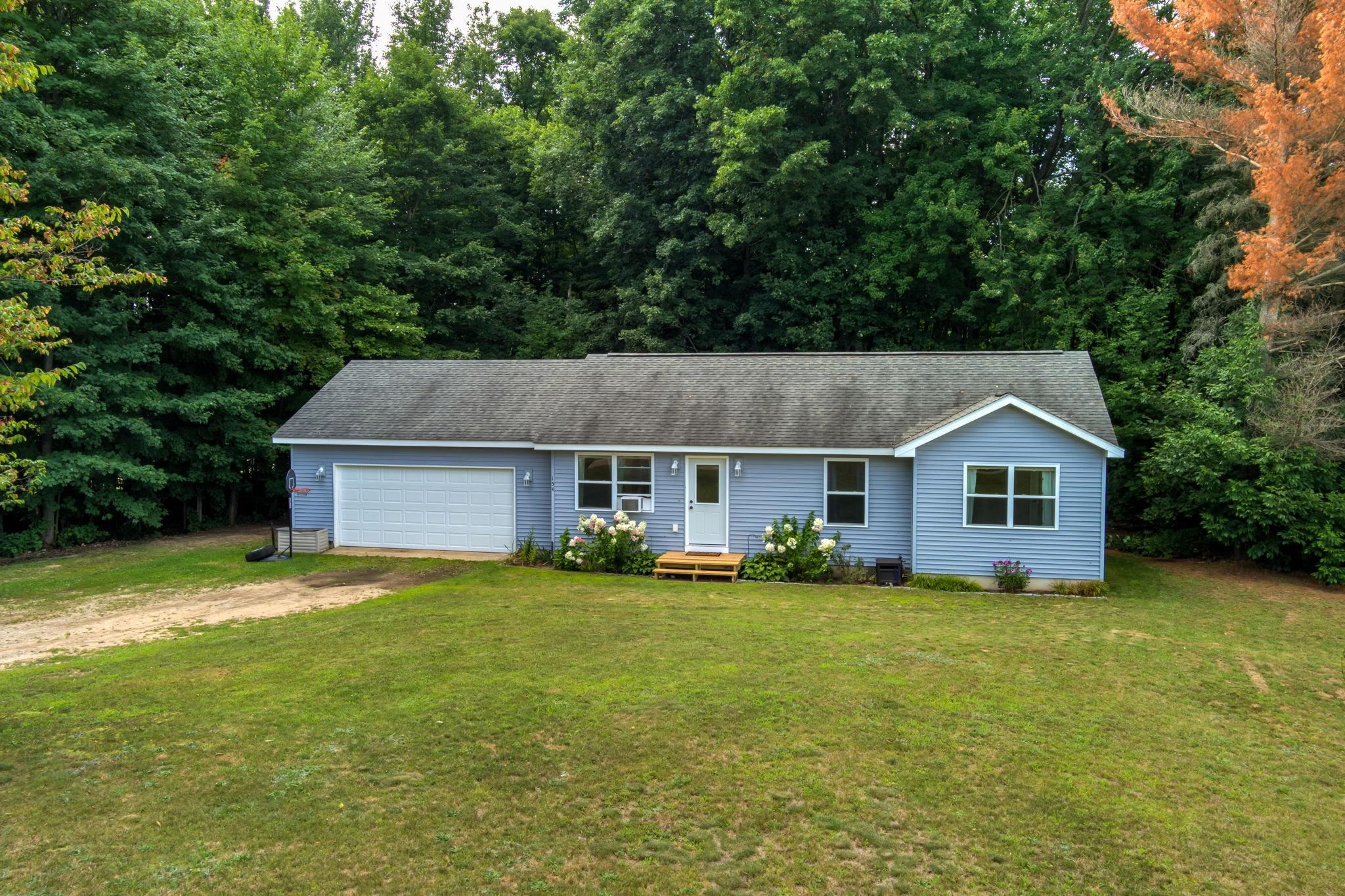 154 N Wood Meadows Drive — photo