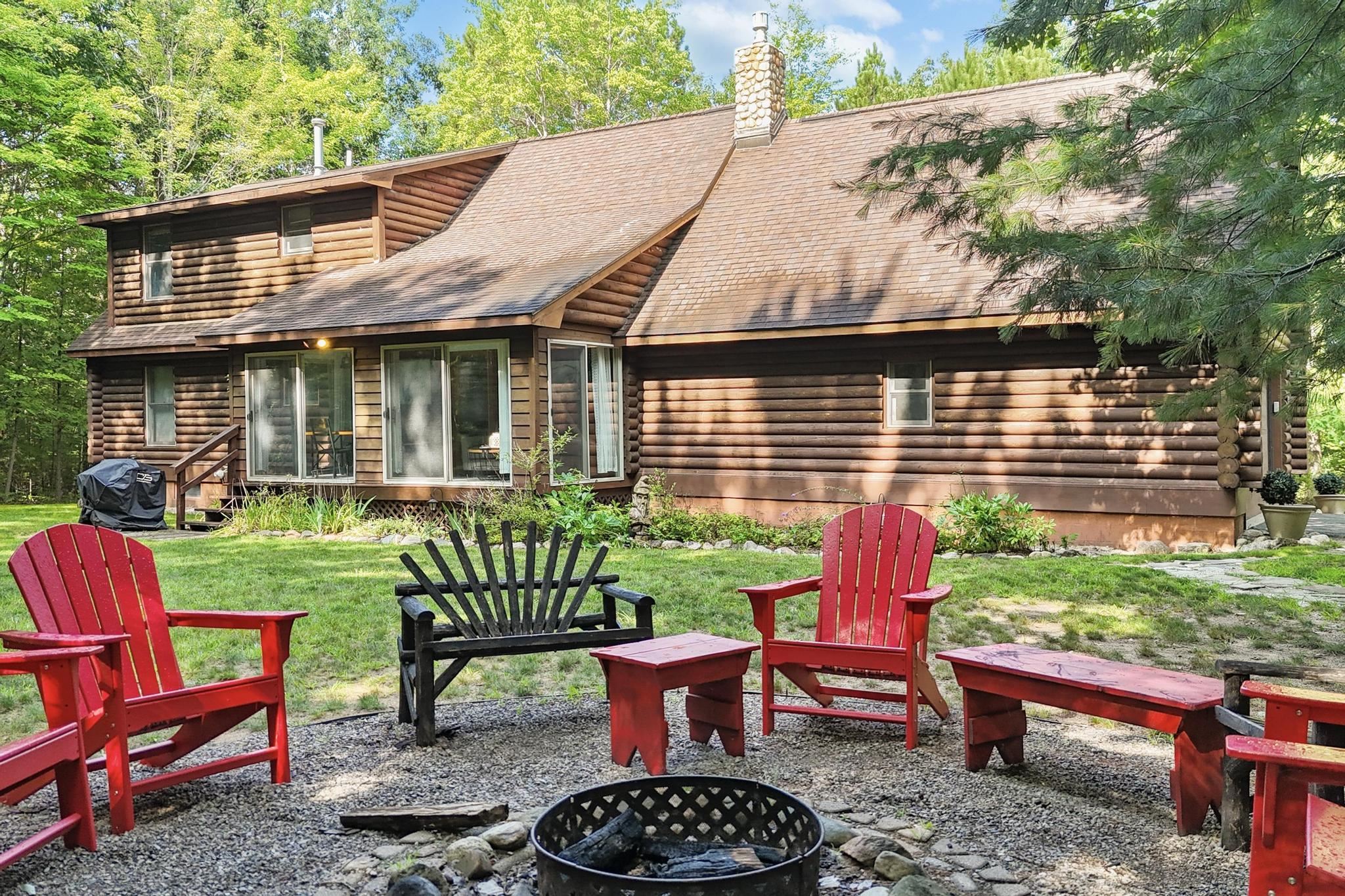 330 Rasho Road, Traverse City, MI 49696 — photo 2
