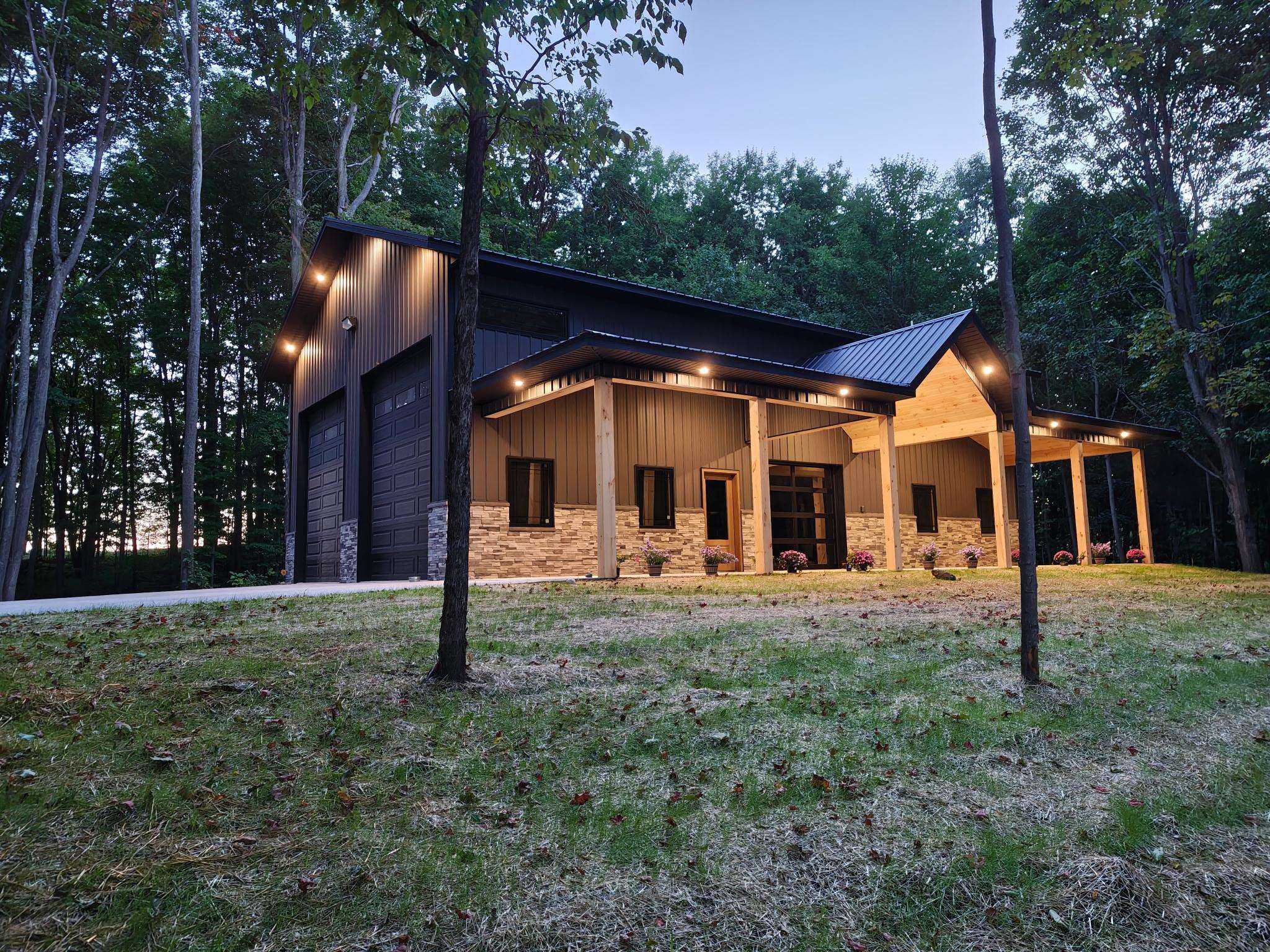 11759 E M 72 — photo