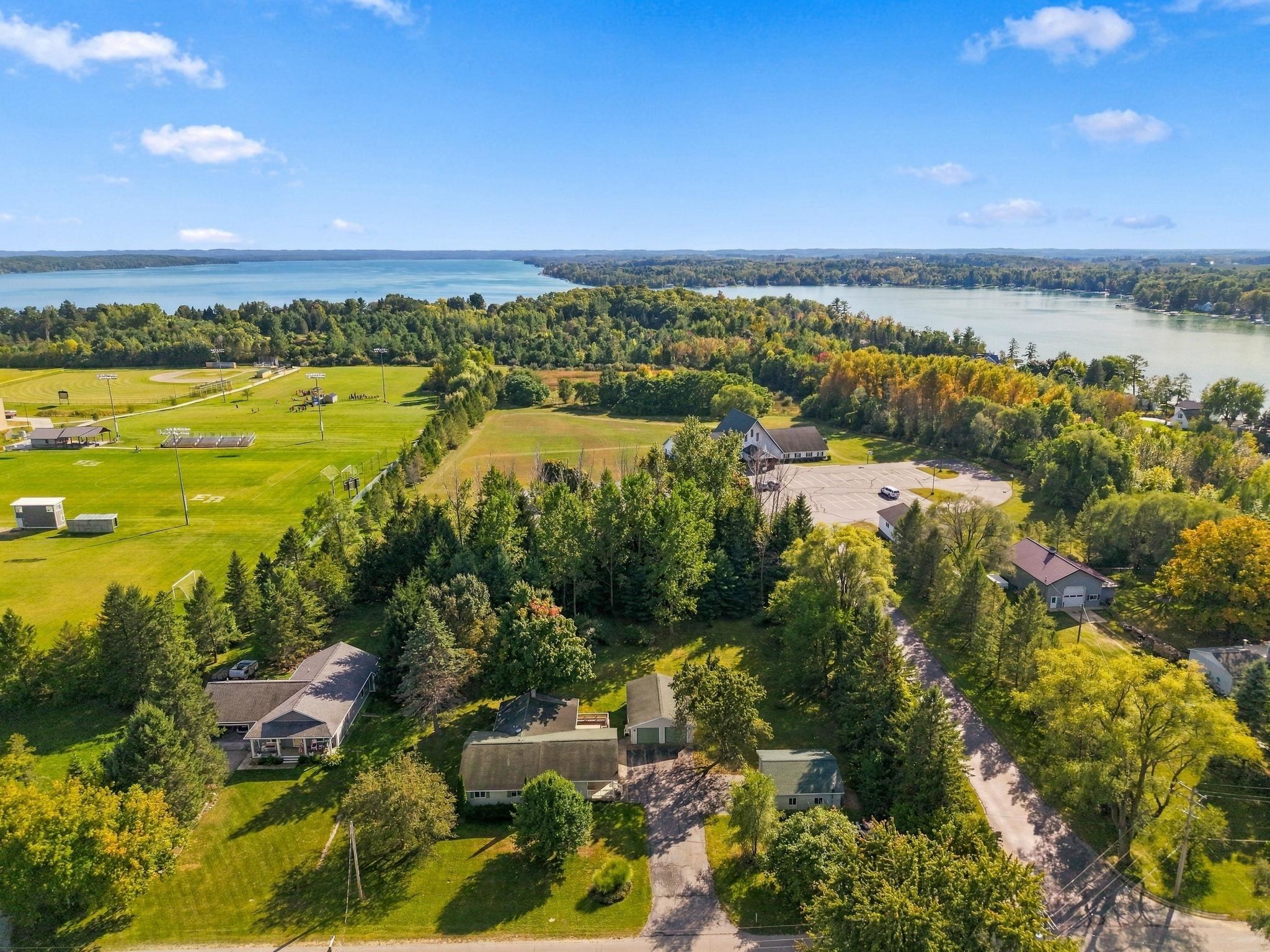 406 E Third, Elk Rapids, MI 49629 — photo 3
