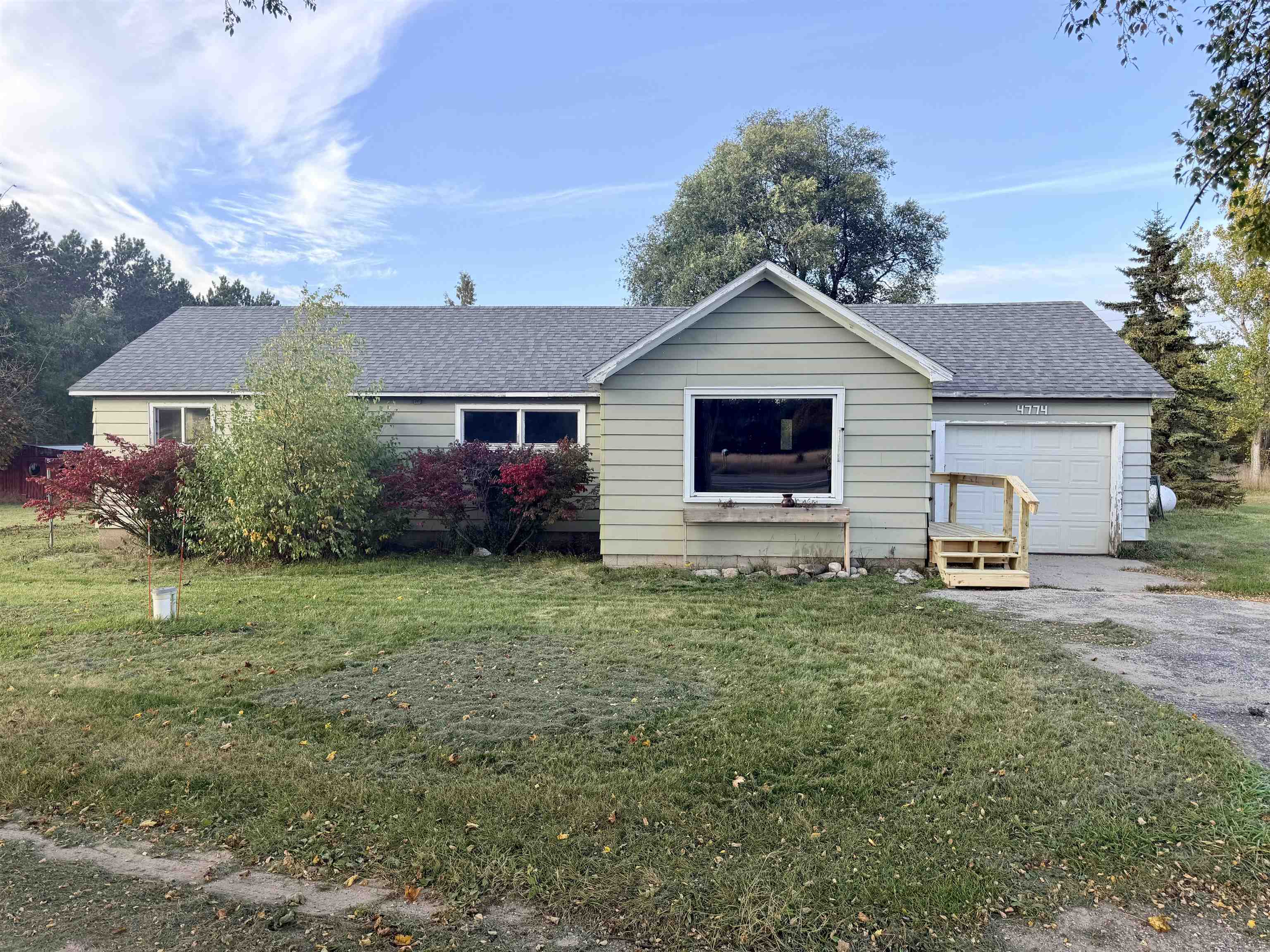 4774 W 16 Road, Mesick, MI 49668 — photo 2