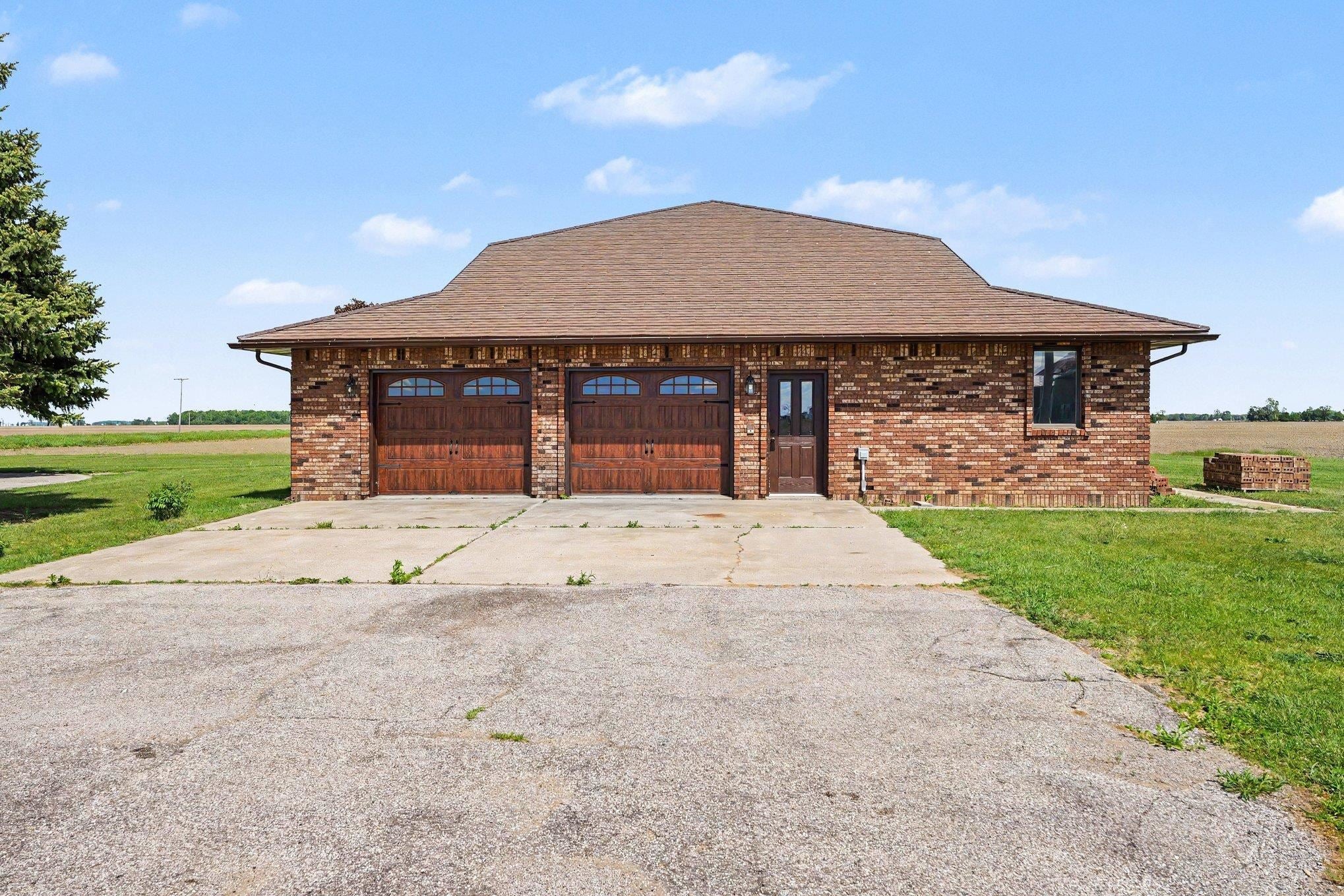 6386 E Washington, Hamilton Township, MI 48847 — photo 3