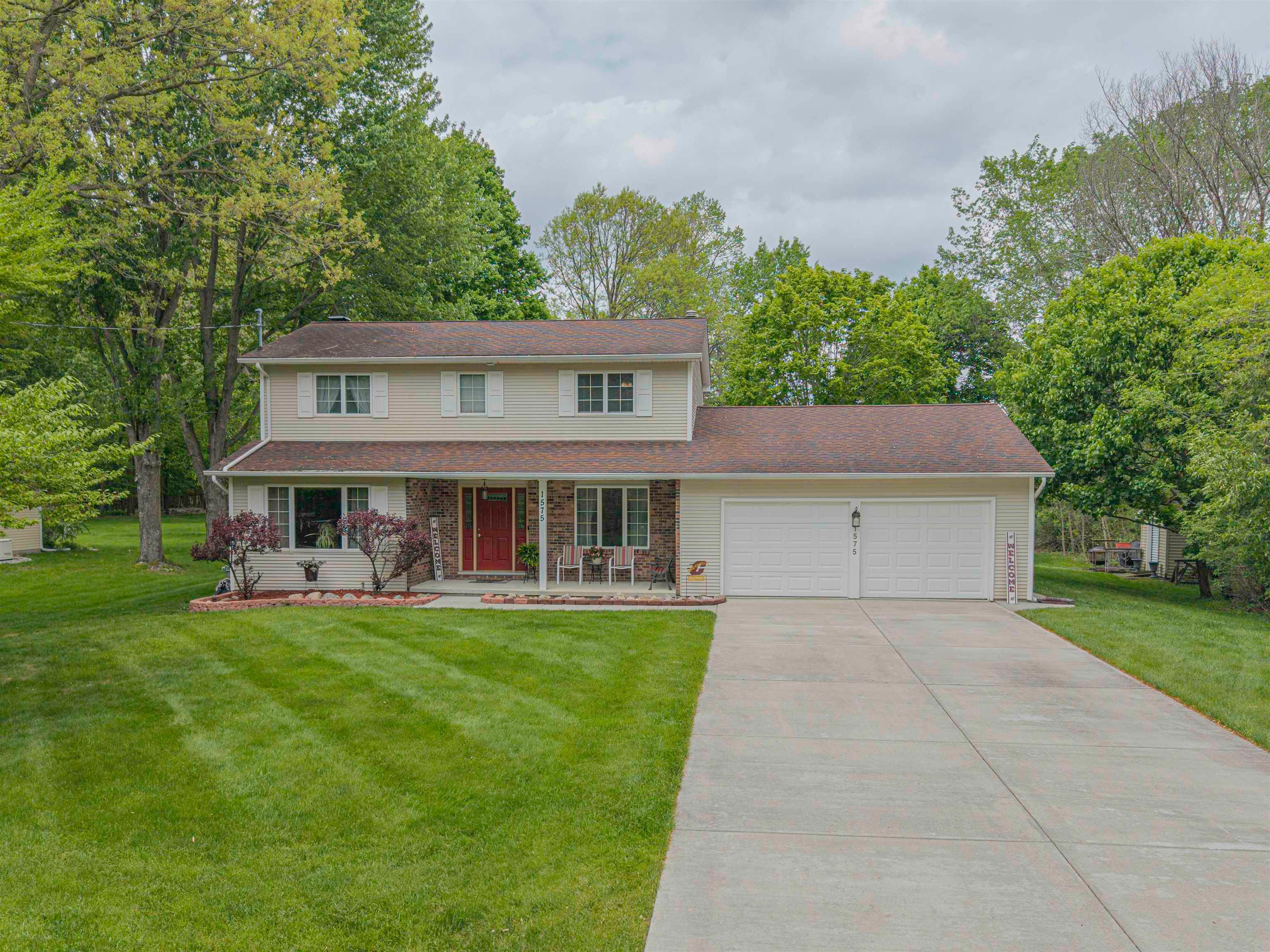 1575 Scully Road — photo