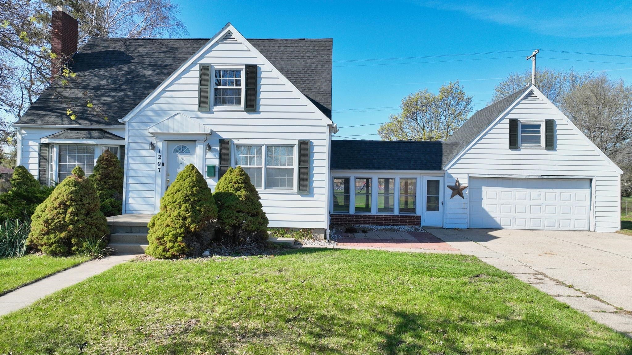 1207 North Drive — photo