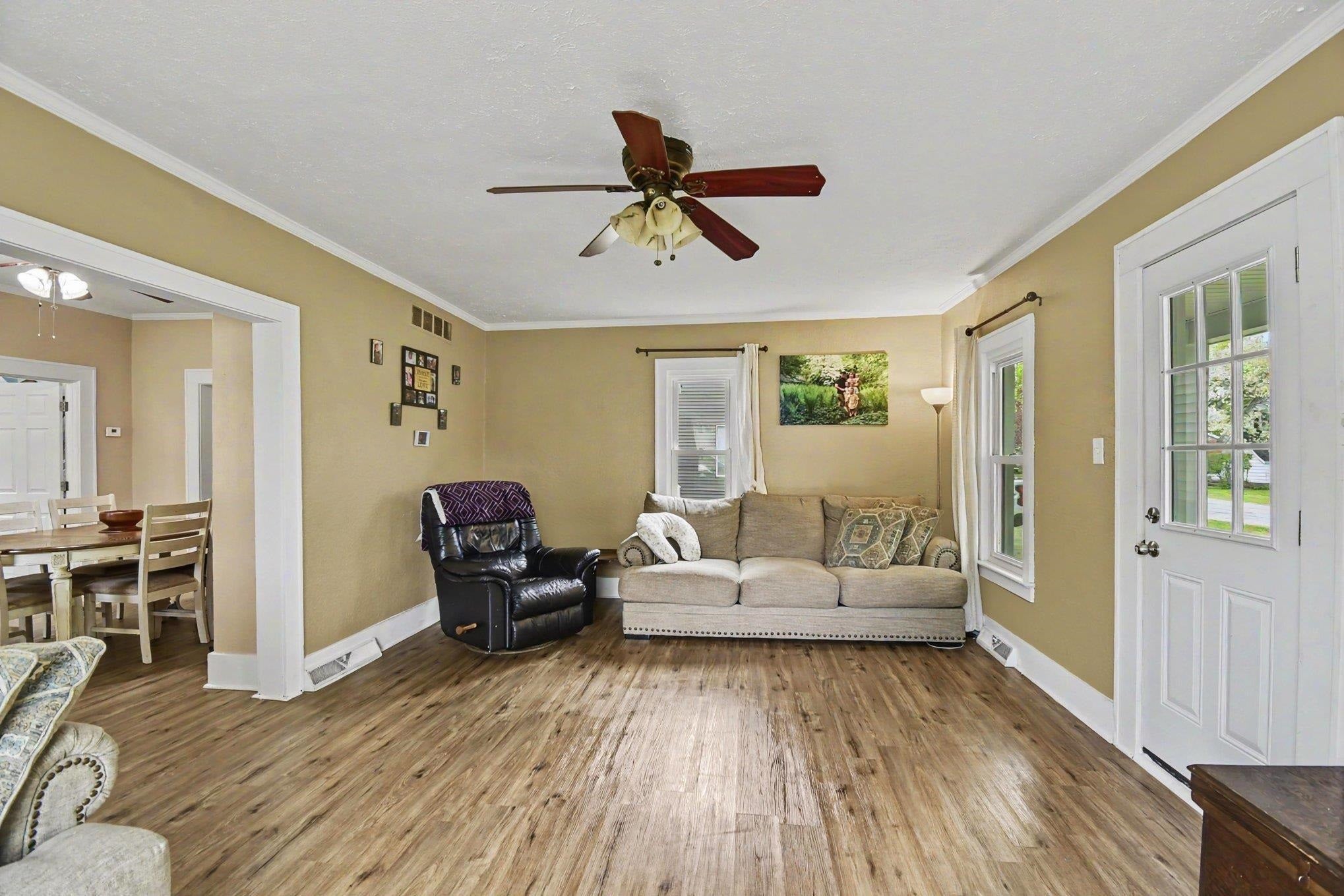 601 N Arcade Street — photo