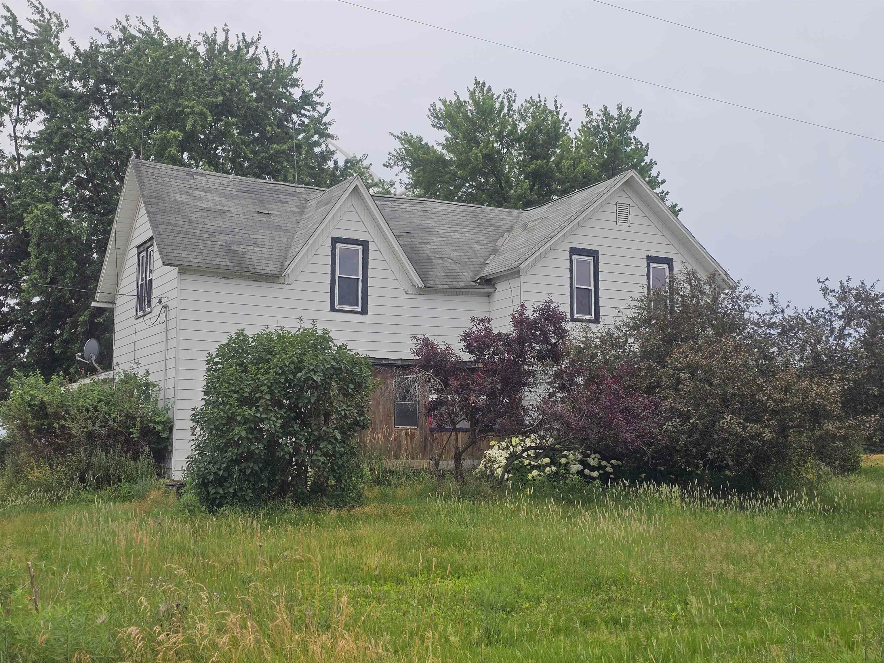 2353 W Rosebush Road — photo