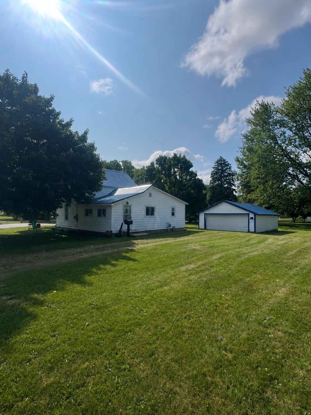 910 E Arcada Street, Ithaca City, MI 48847