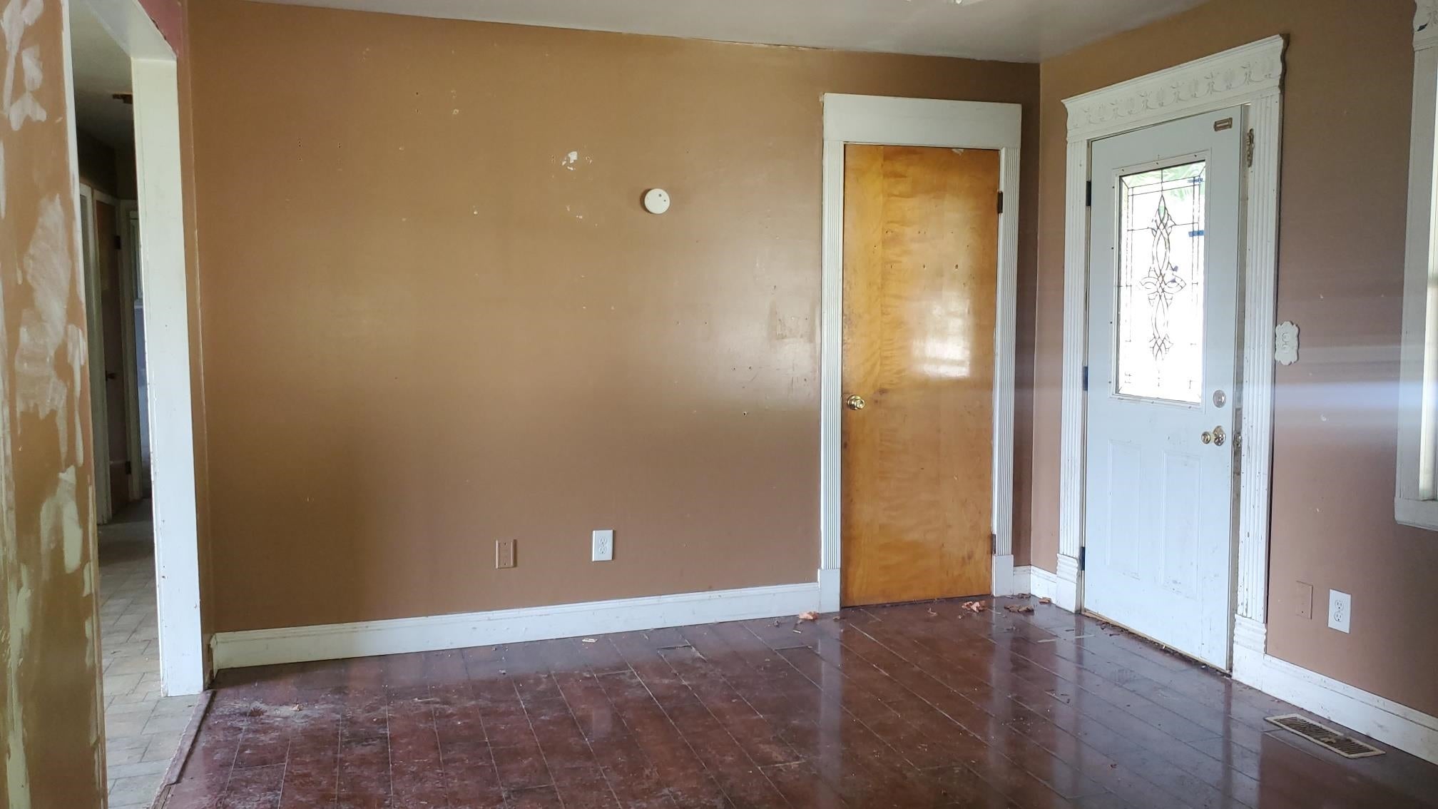 424 N Ithaca Street, Ithaca City, MI 48847 — photo 2