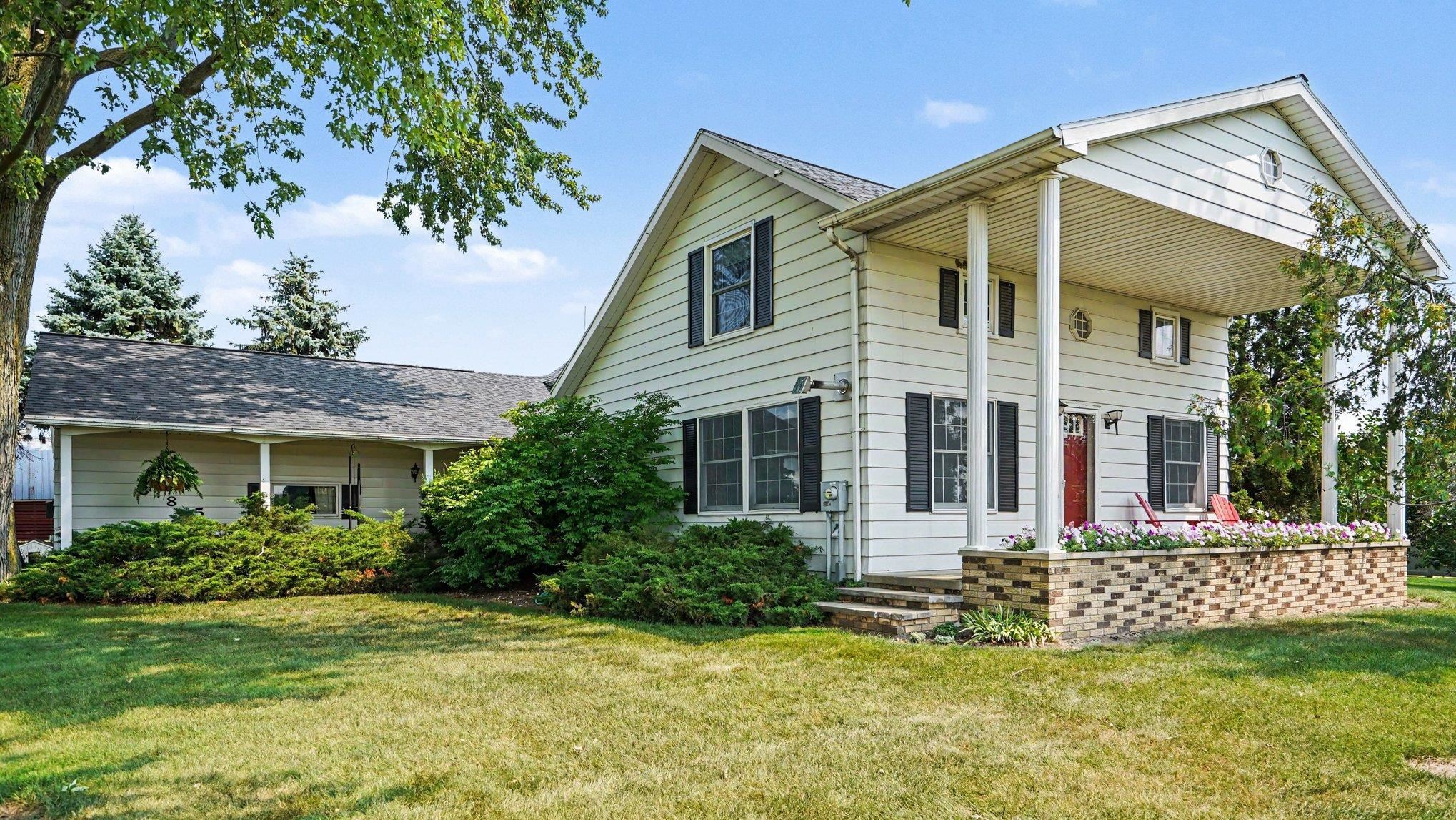385 S Ely, Ithaca, MI 48847 — photo 2