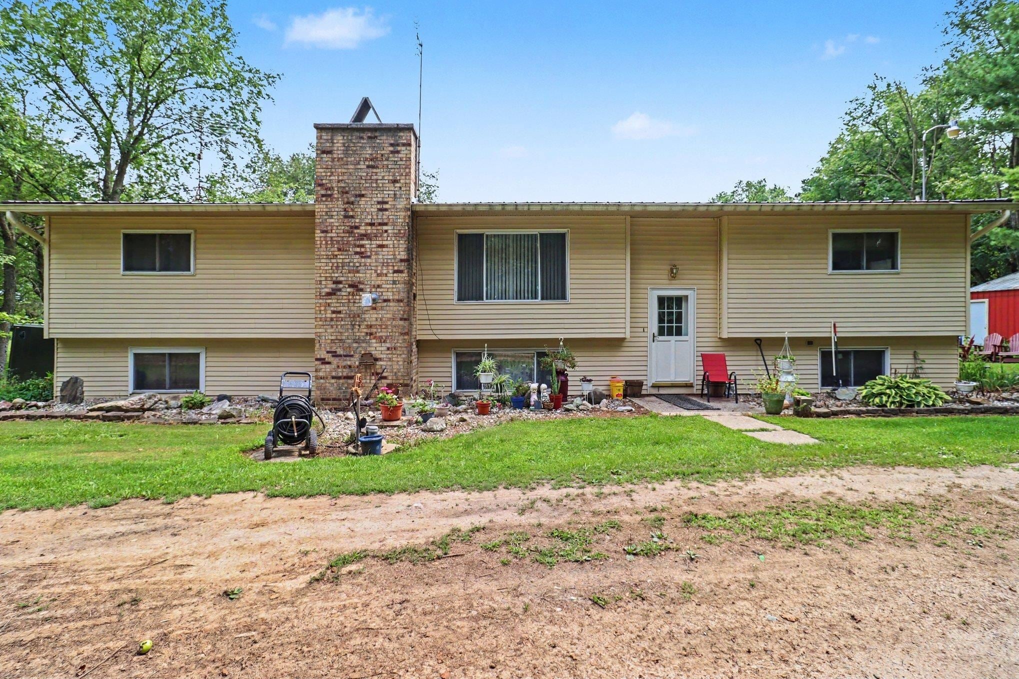 1278 N Waldron Road — photo
