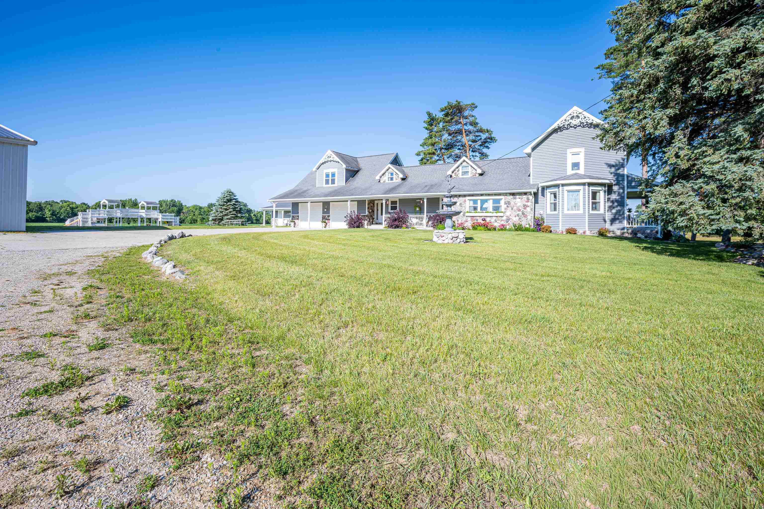 9644 E Deerfield Road, Shepherd, MI 48883 — photo 3