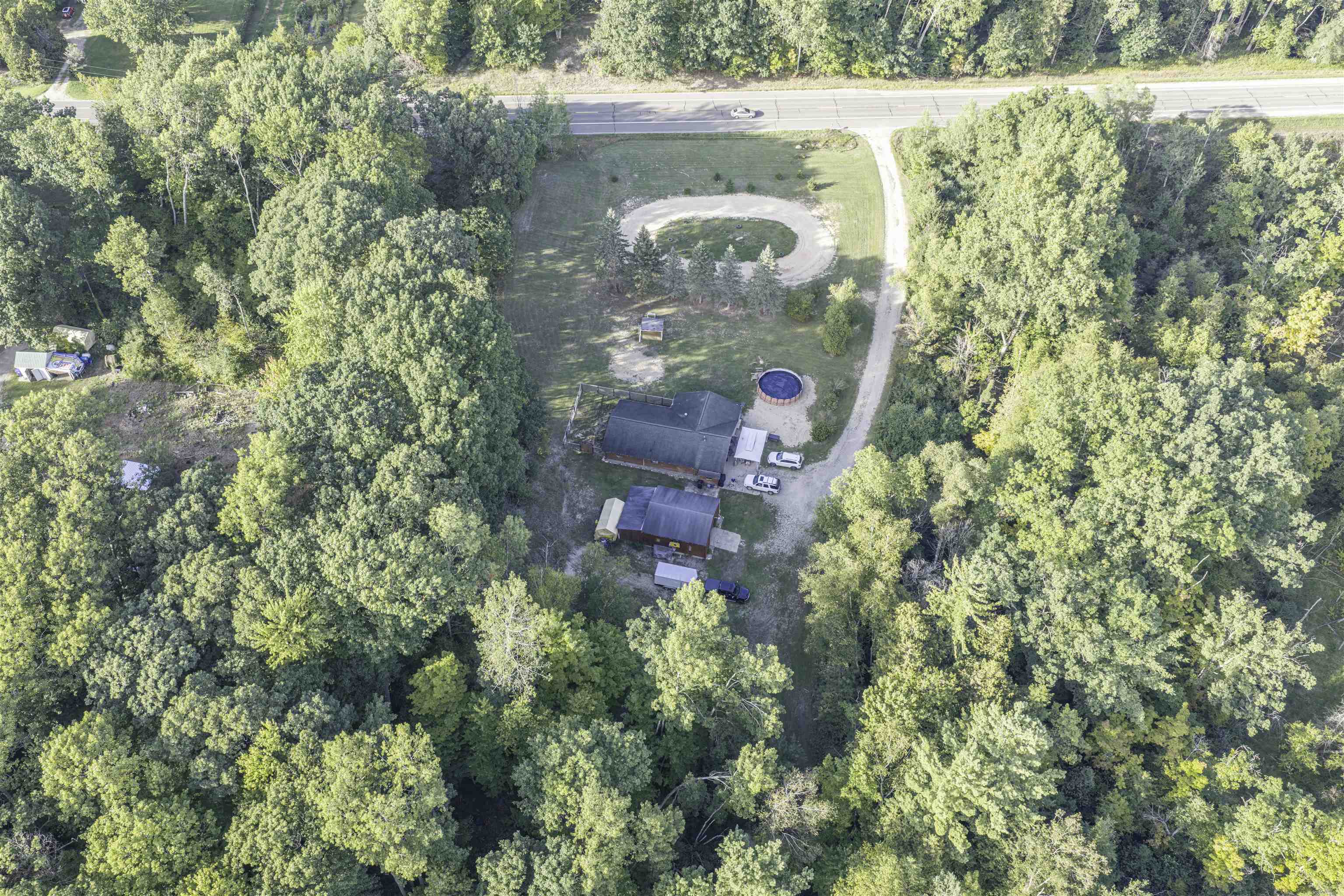 4760 E Howard City Edmore — photo