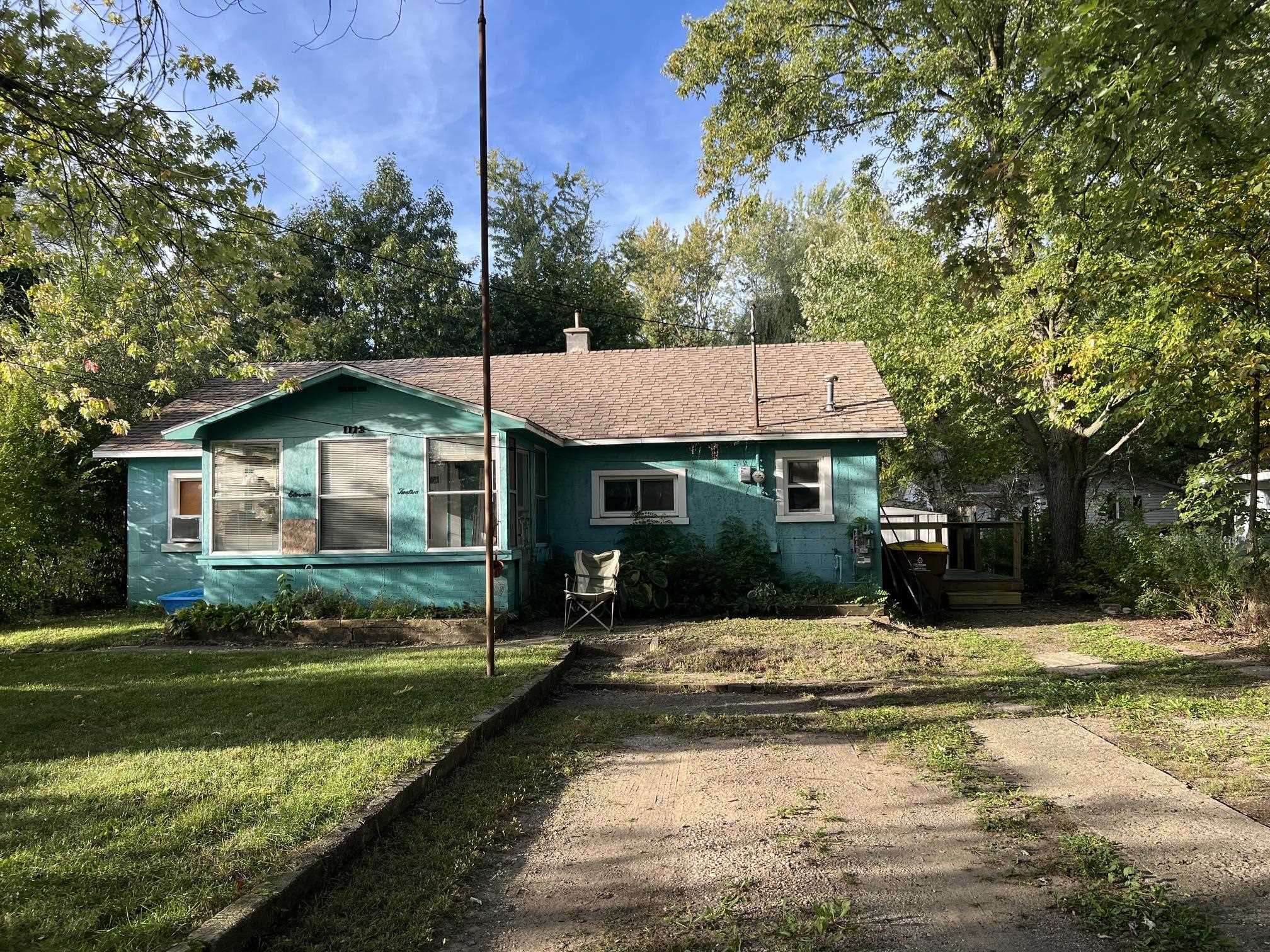 1112 Harold — photo