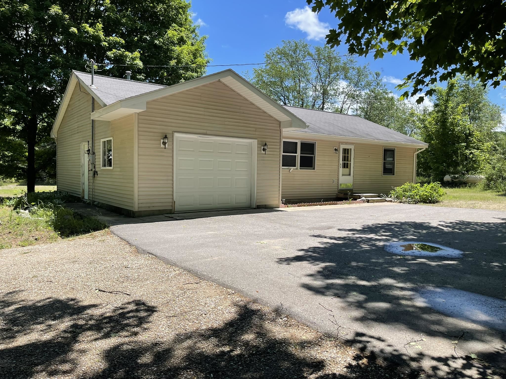 10511 Lake Of The Woods — photo