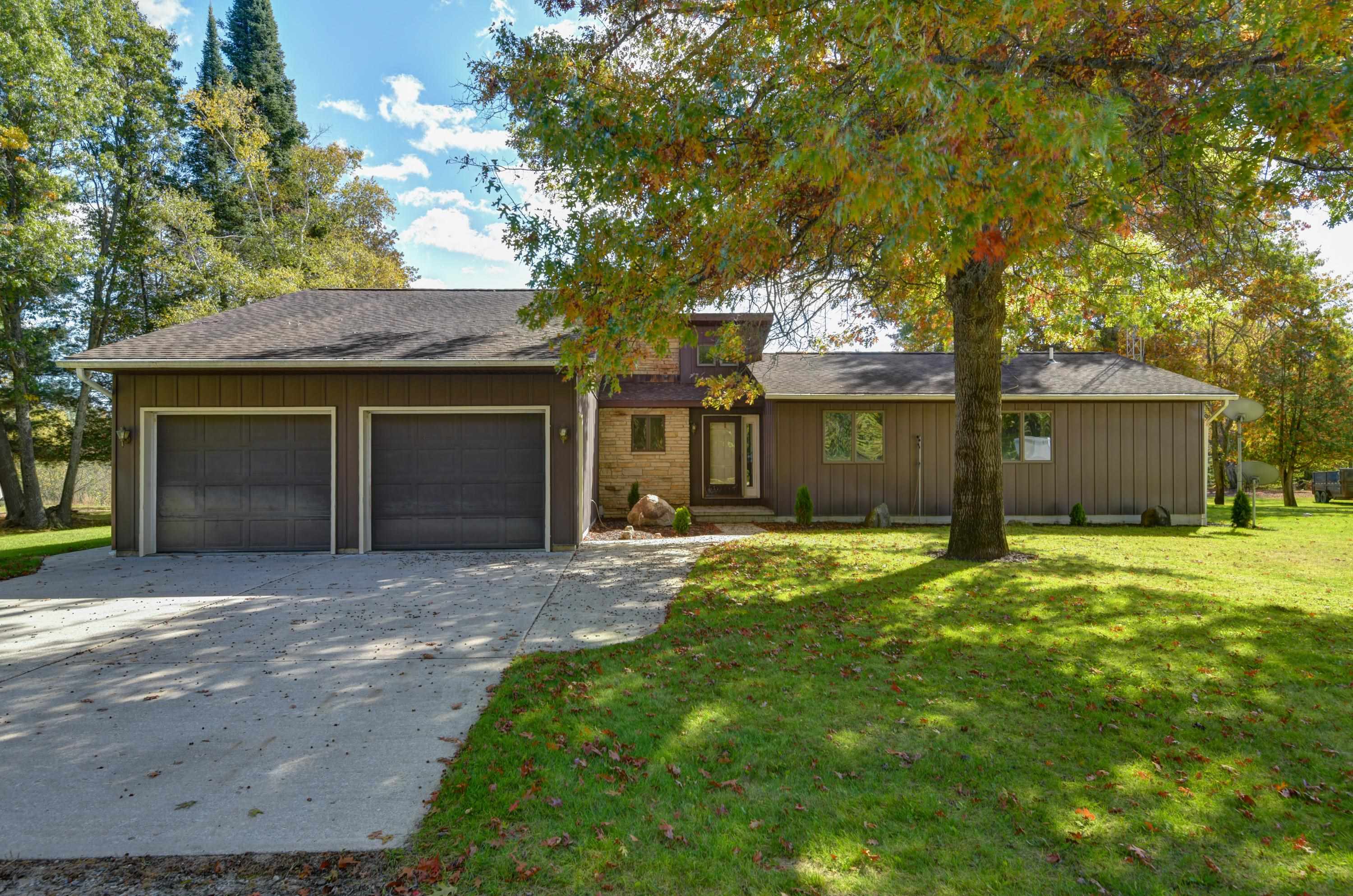 6562 SE Riverview — photo