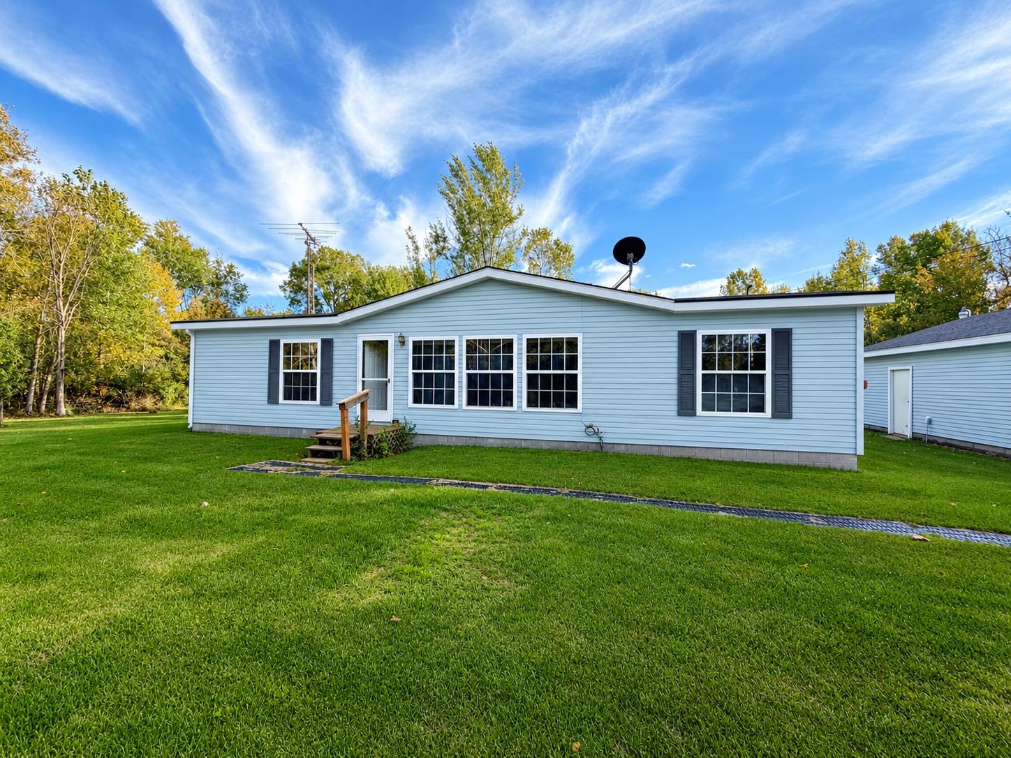 1568 E Hull, Hope, MI 48628