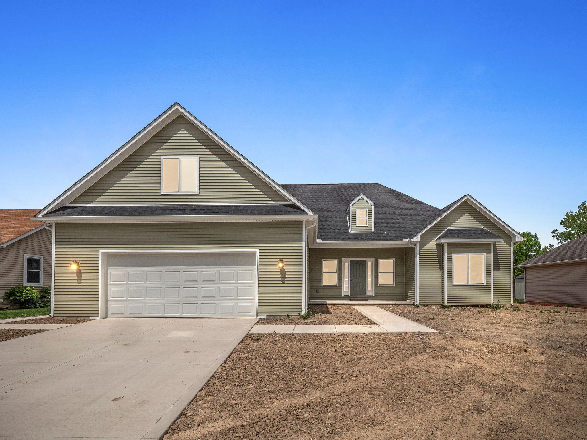 8584 Cobblestone Drive — photo