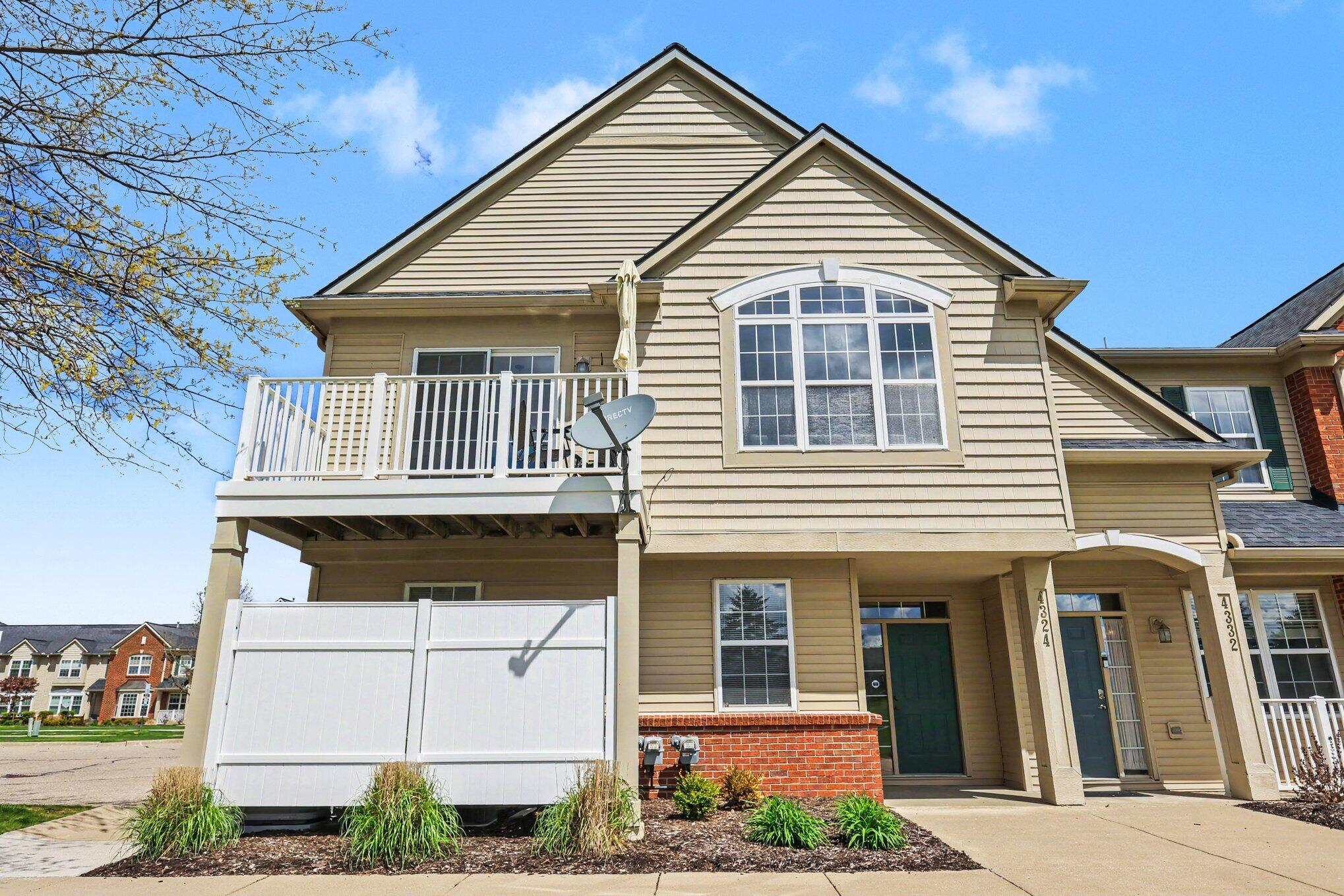 4324 Hampton Ridge Boulevard, Howell, MI 48843 — photo 2