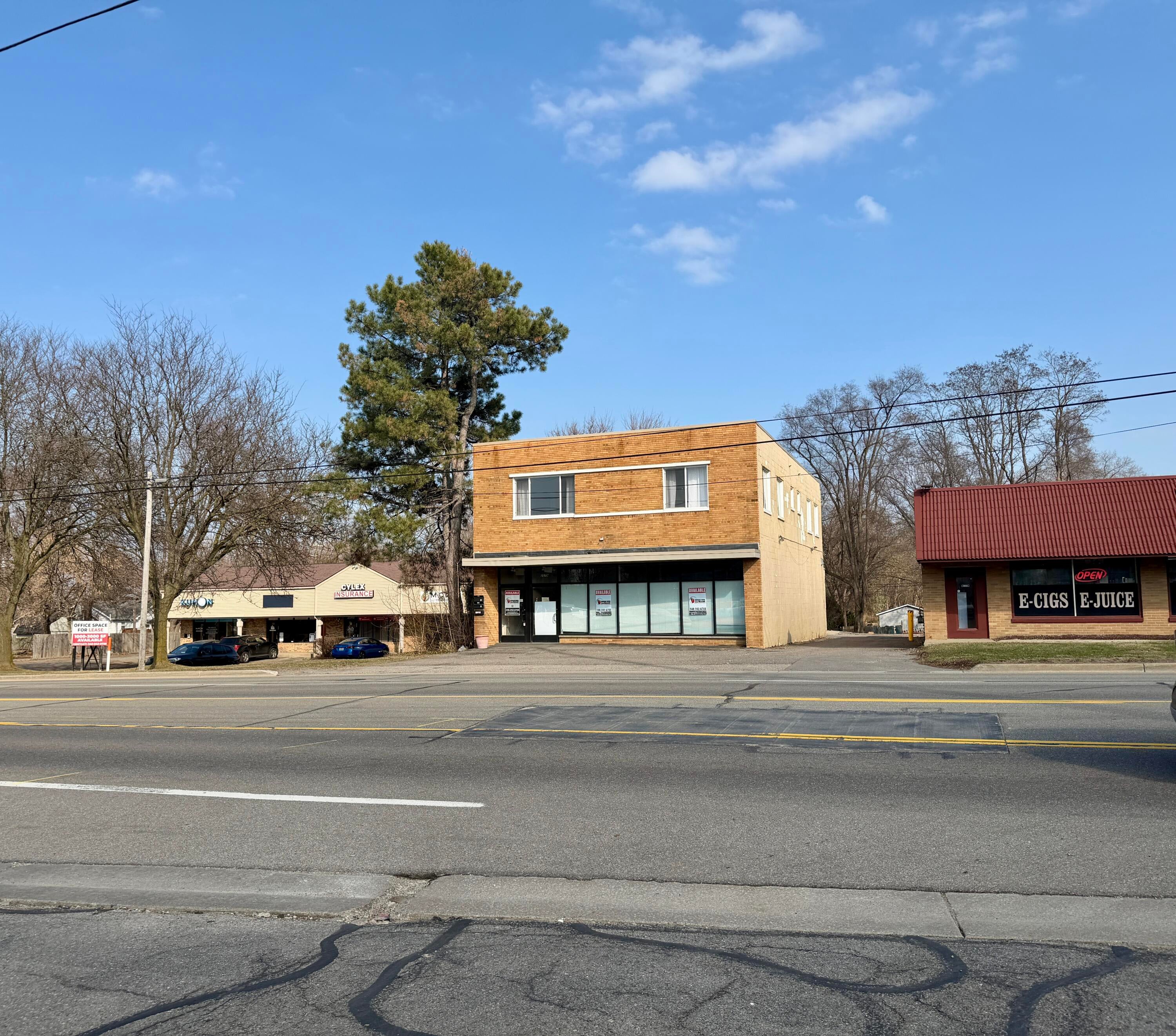 2579 Union Lake Road — photo