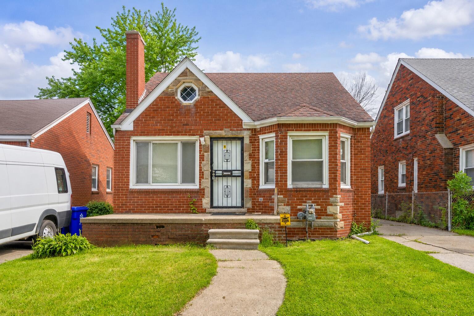 15414 Eastburn Street — photo
