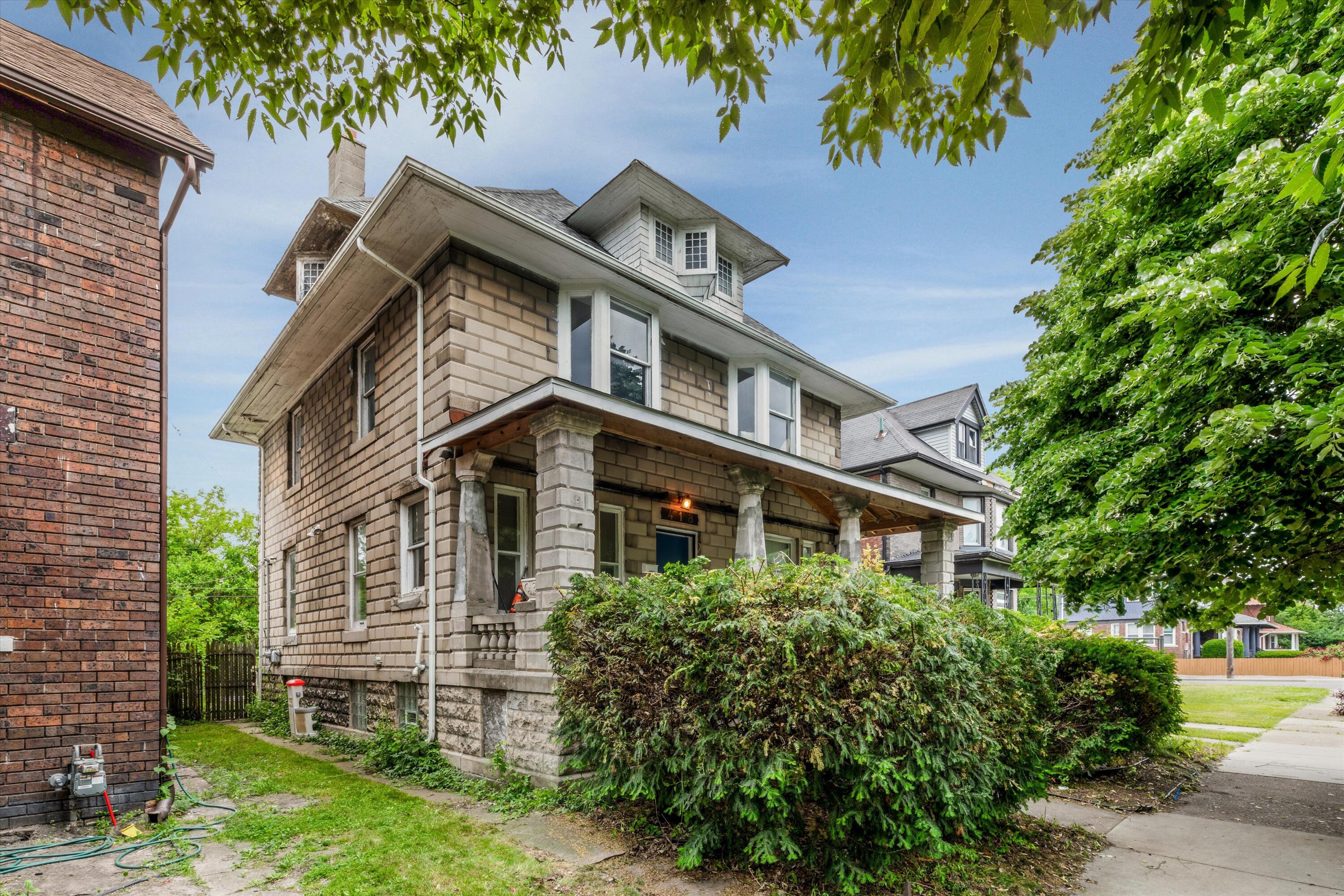 418 King Street — photo