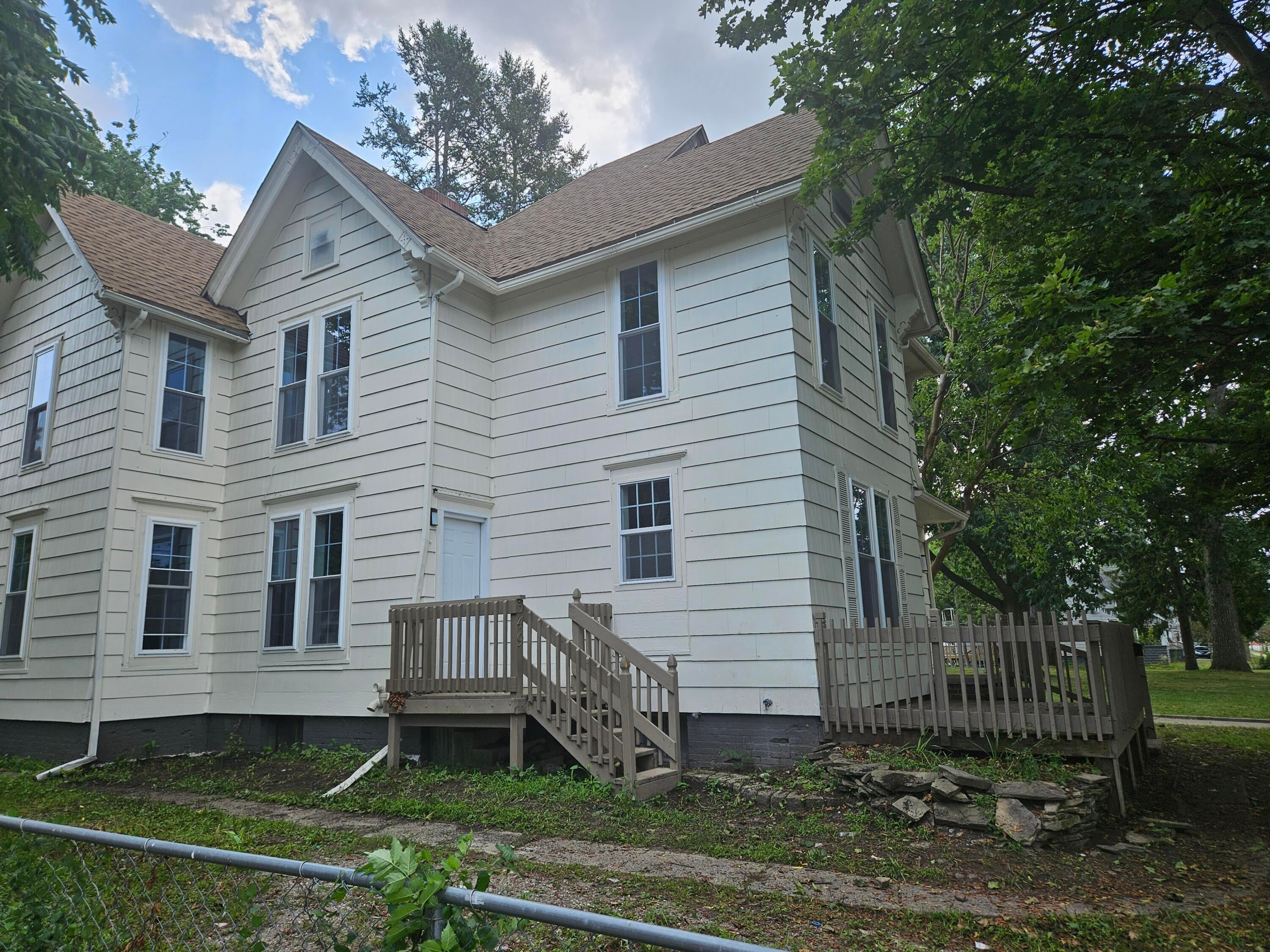 349 S Main Street — photo
