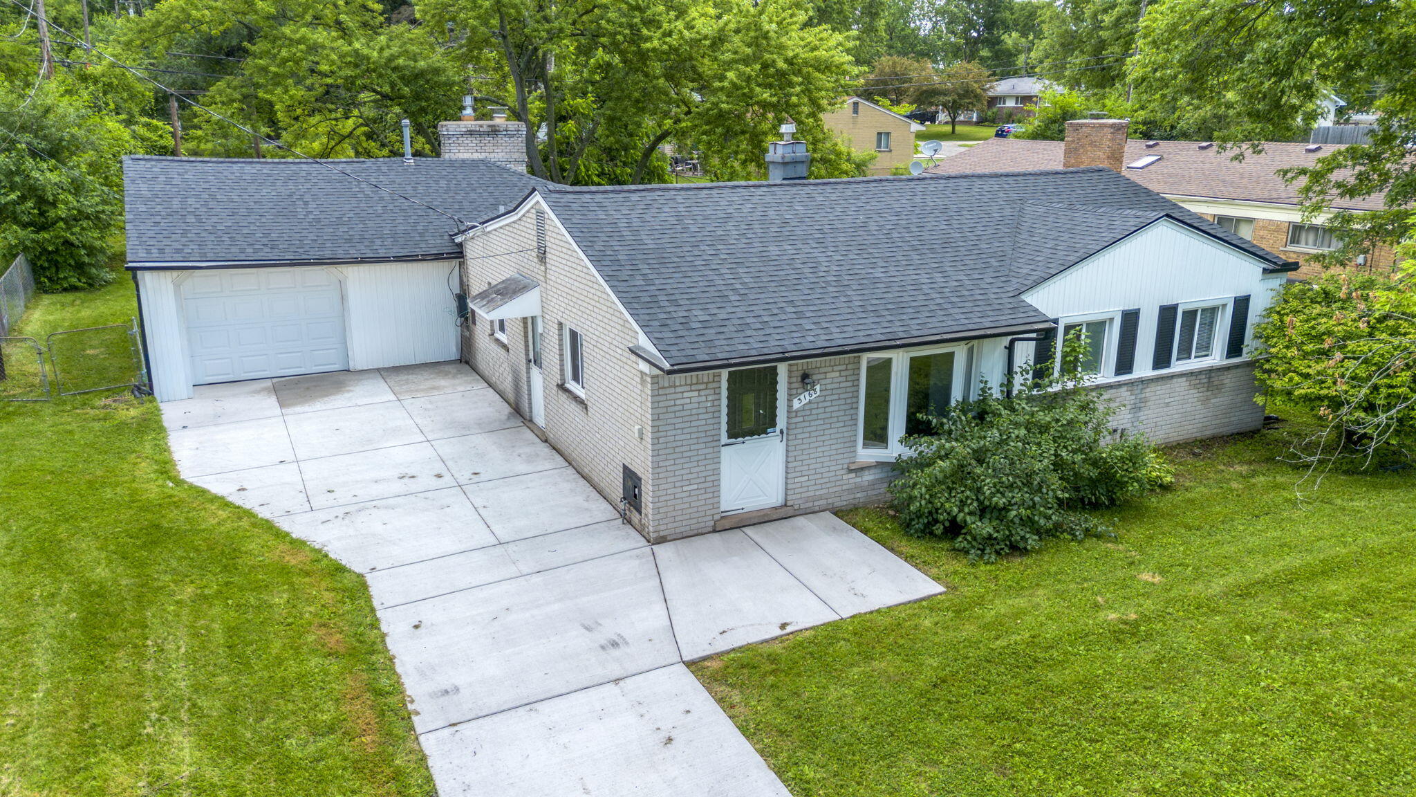 3168 Herbell Drive — photo