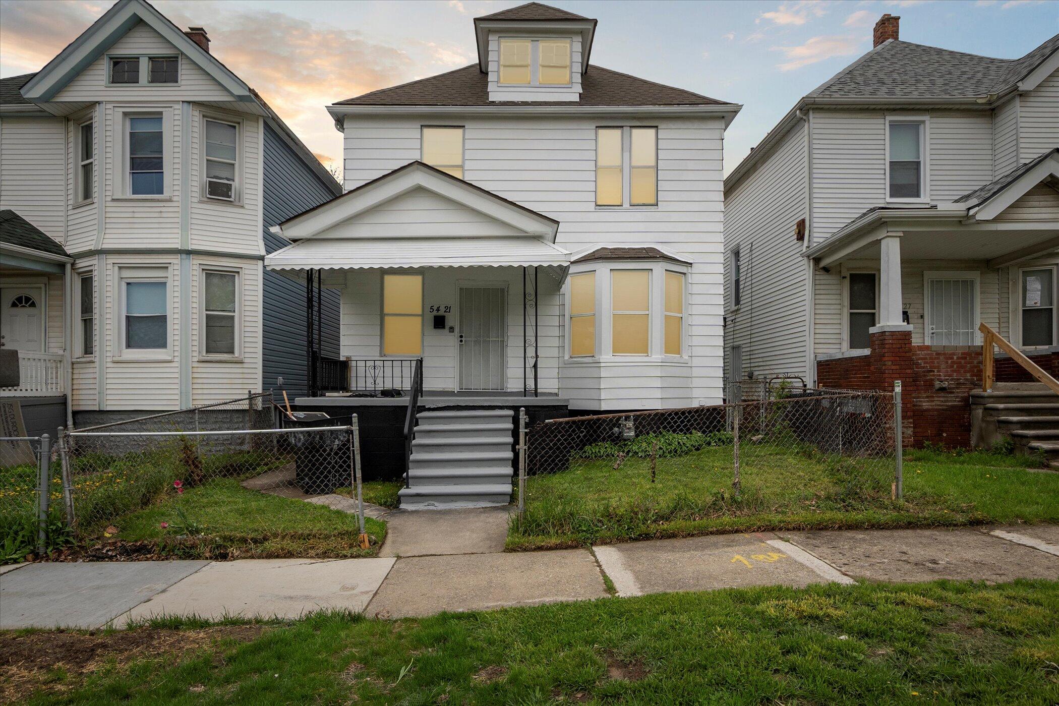 5421 Fischer Street — photo