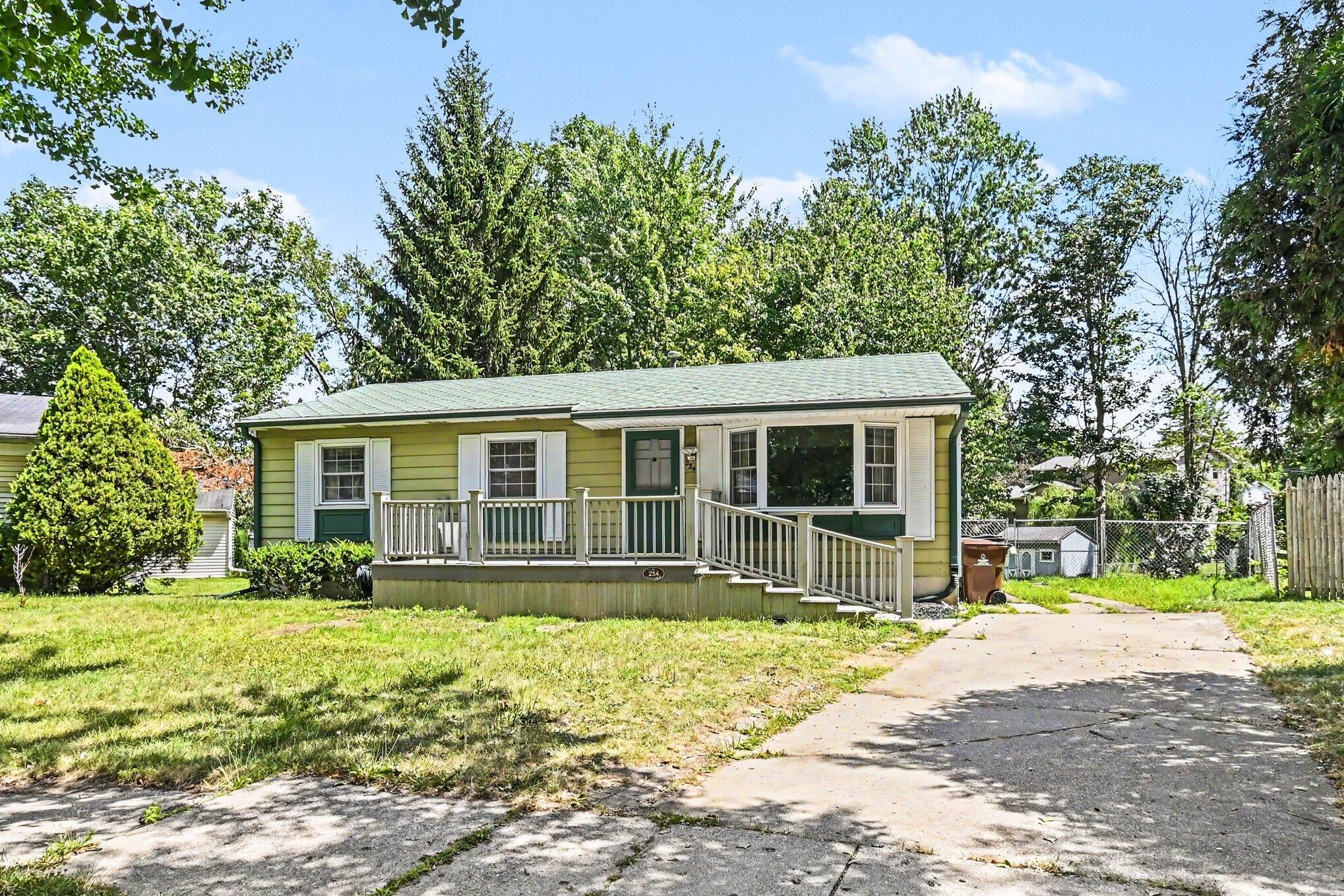 234 Trinity Circle — photo