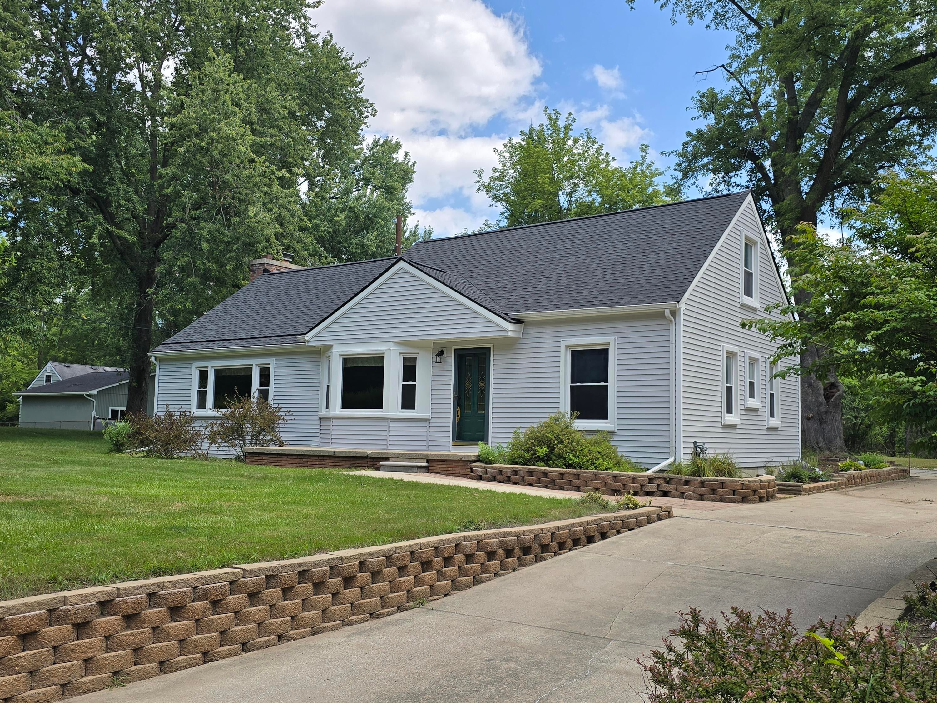 3418 N Dixboro Road — photo