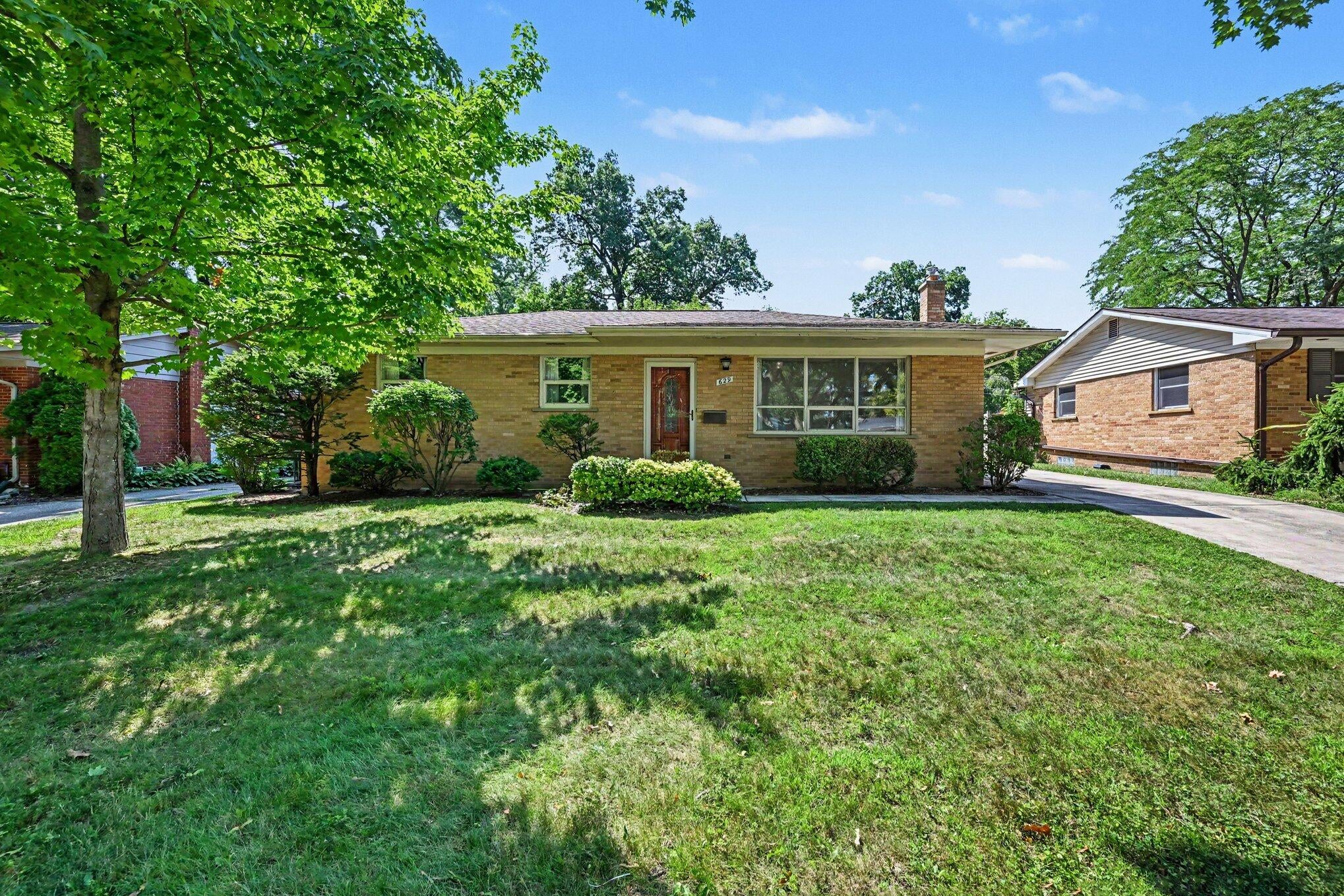 629 Duane Court — photo
