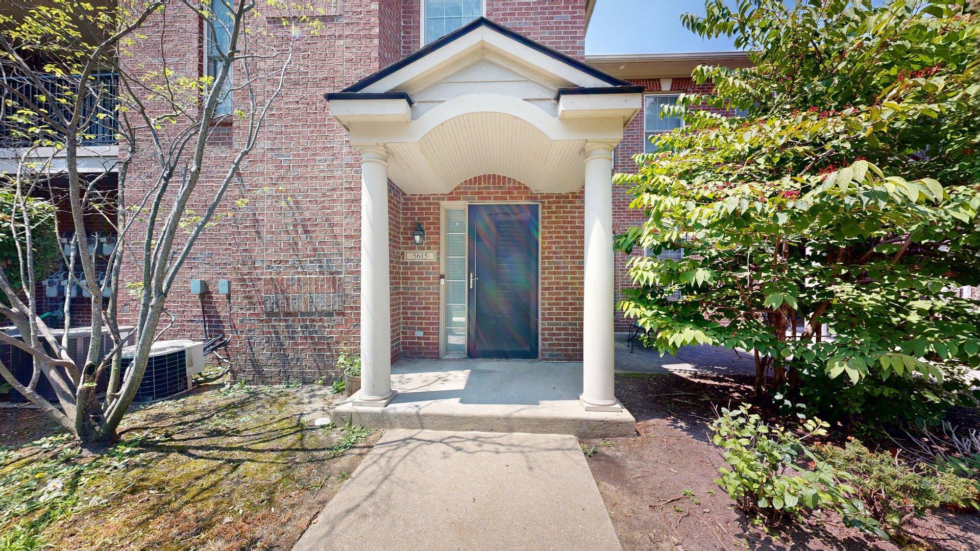 5615 Hampshire Lane — photo