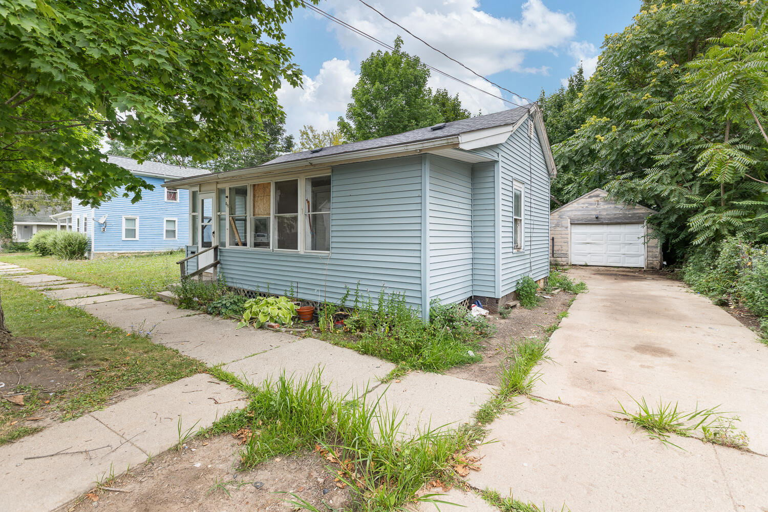 815 E Front Street, Adrian, MI 49221 — photo 3