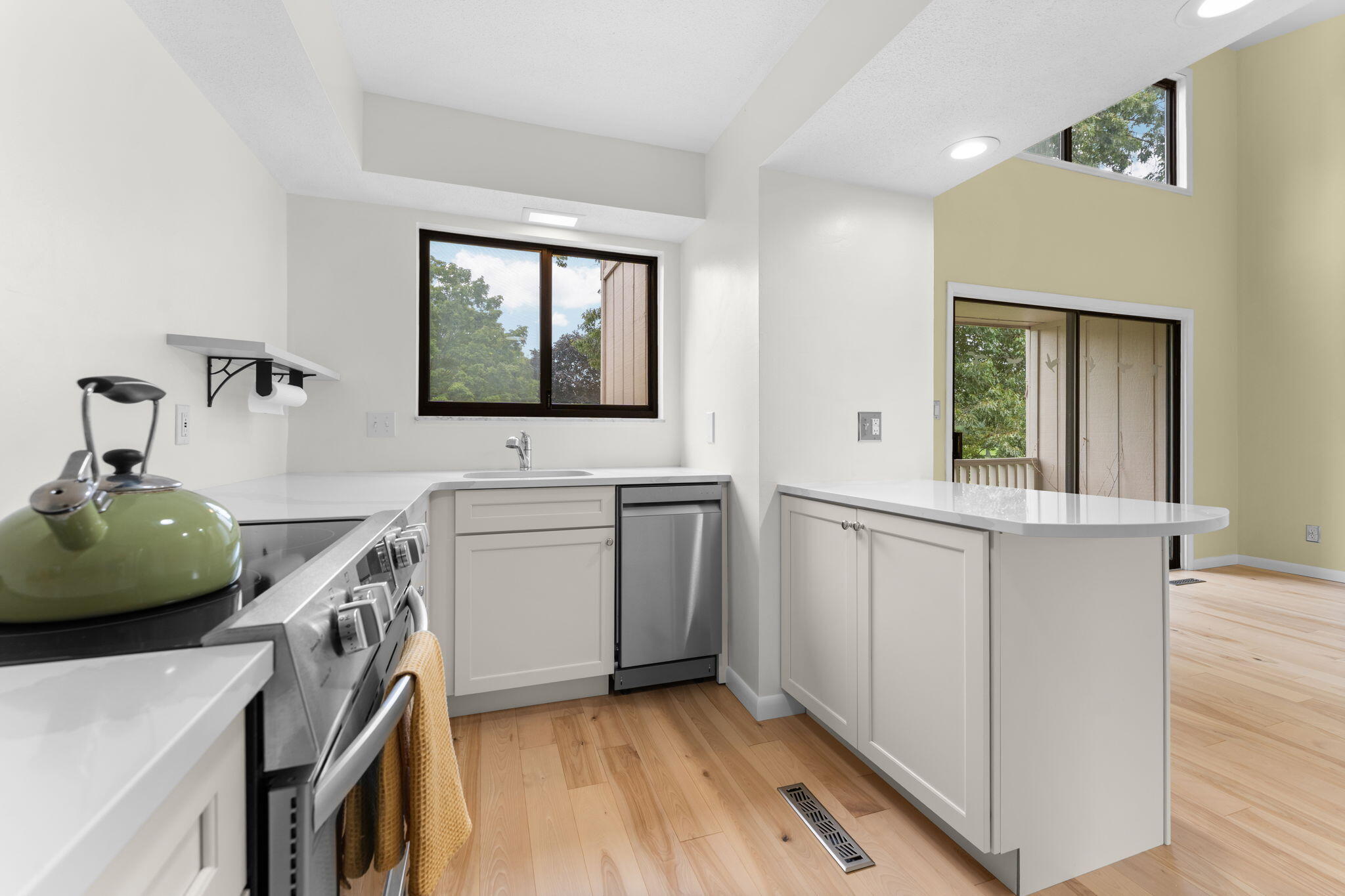304 Fairway Cove — photo