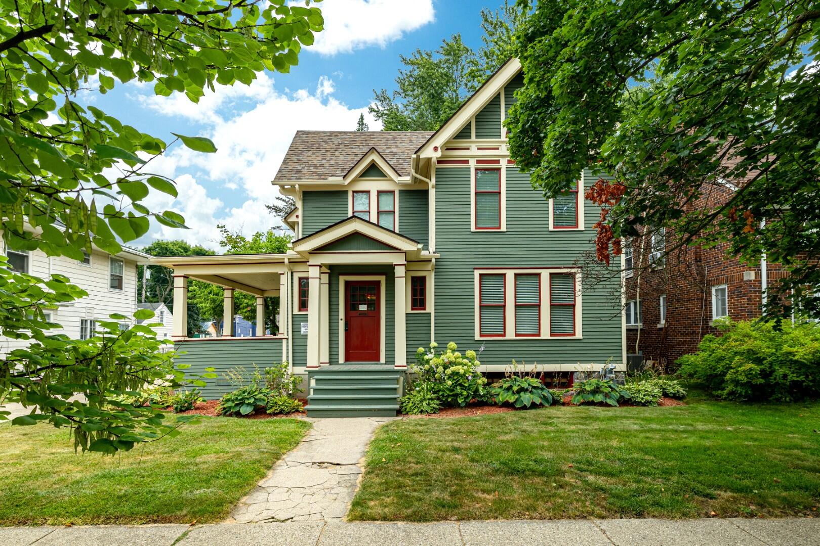 213 N Adams Street — photo
