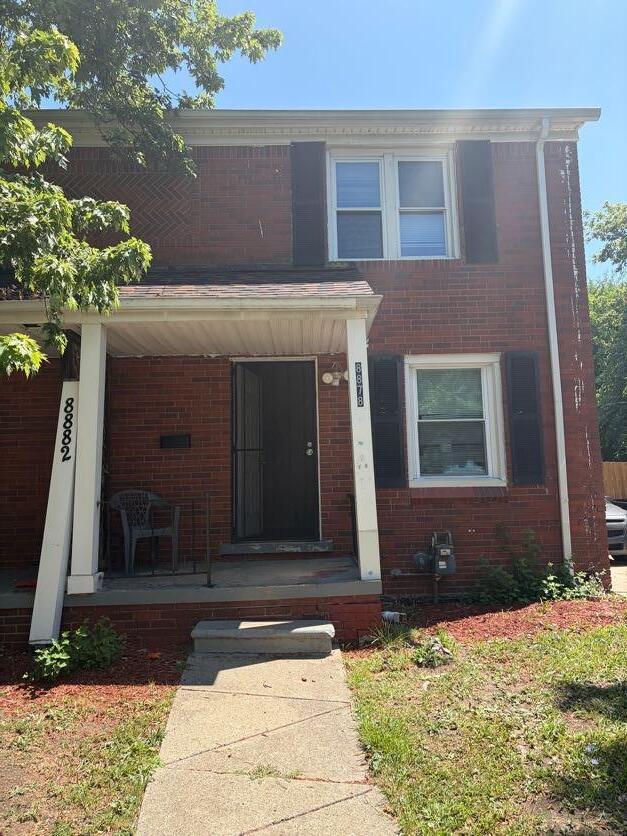 8878 Evergreen Avenue — photo