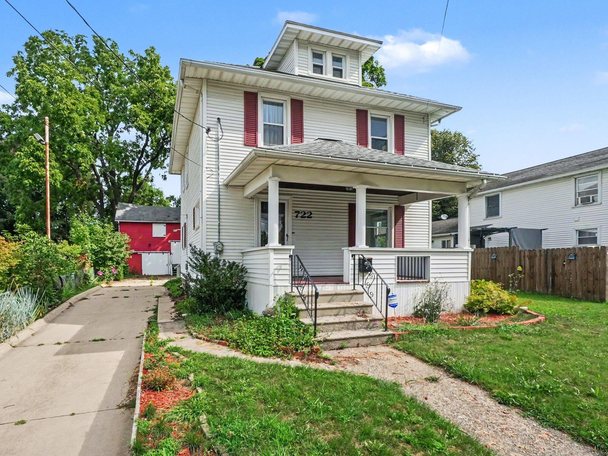 722 Webb Street — photo