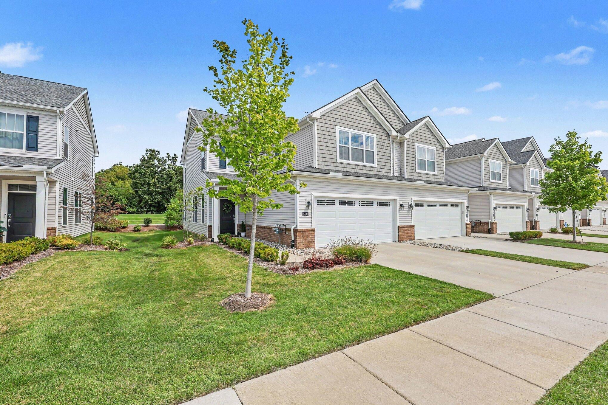 2401 Salt Springs Drive — photo