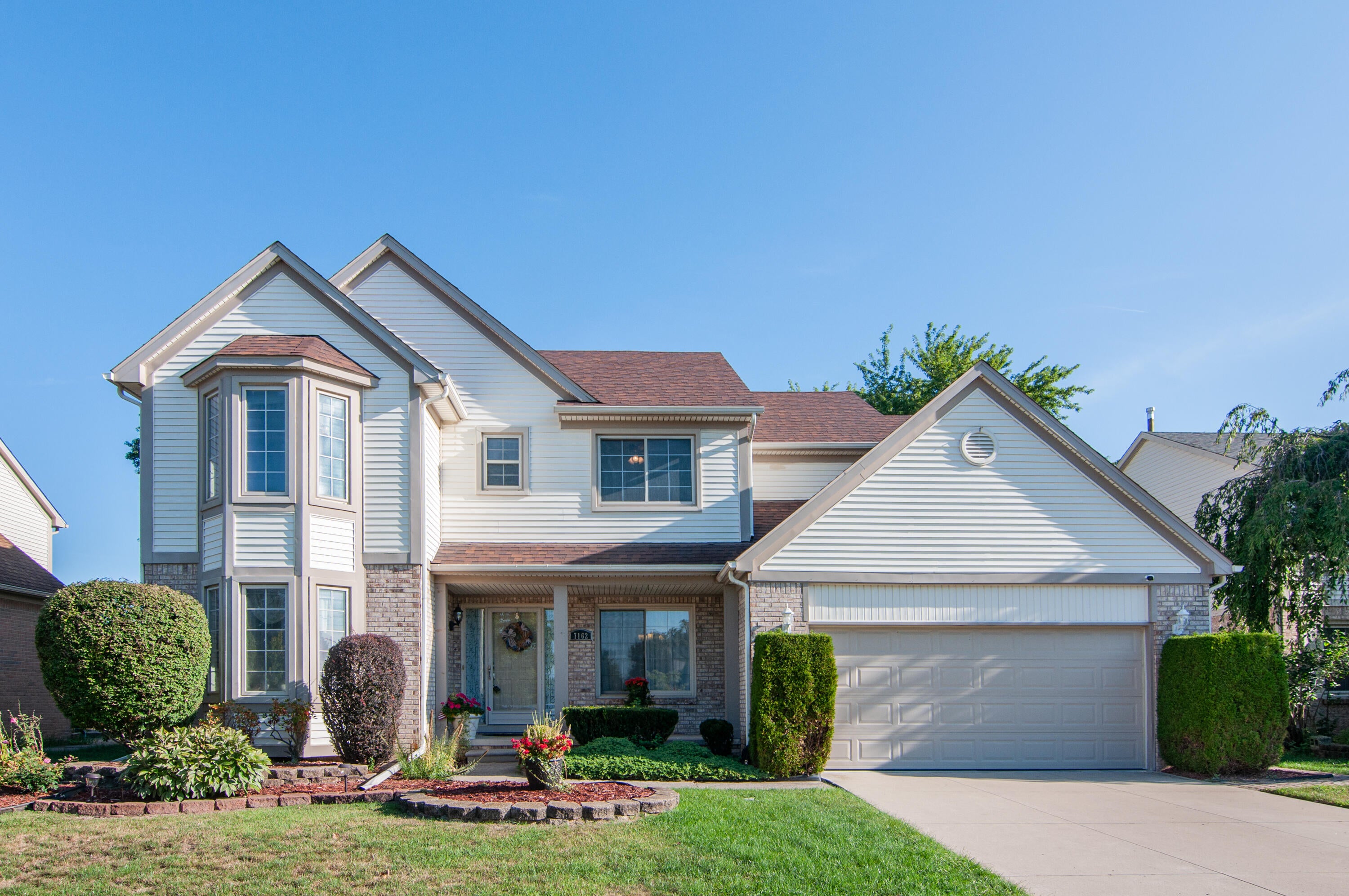 7162 Fox Woods Drive — photo