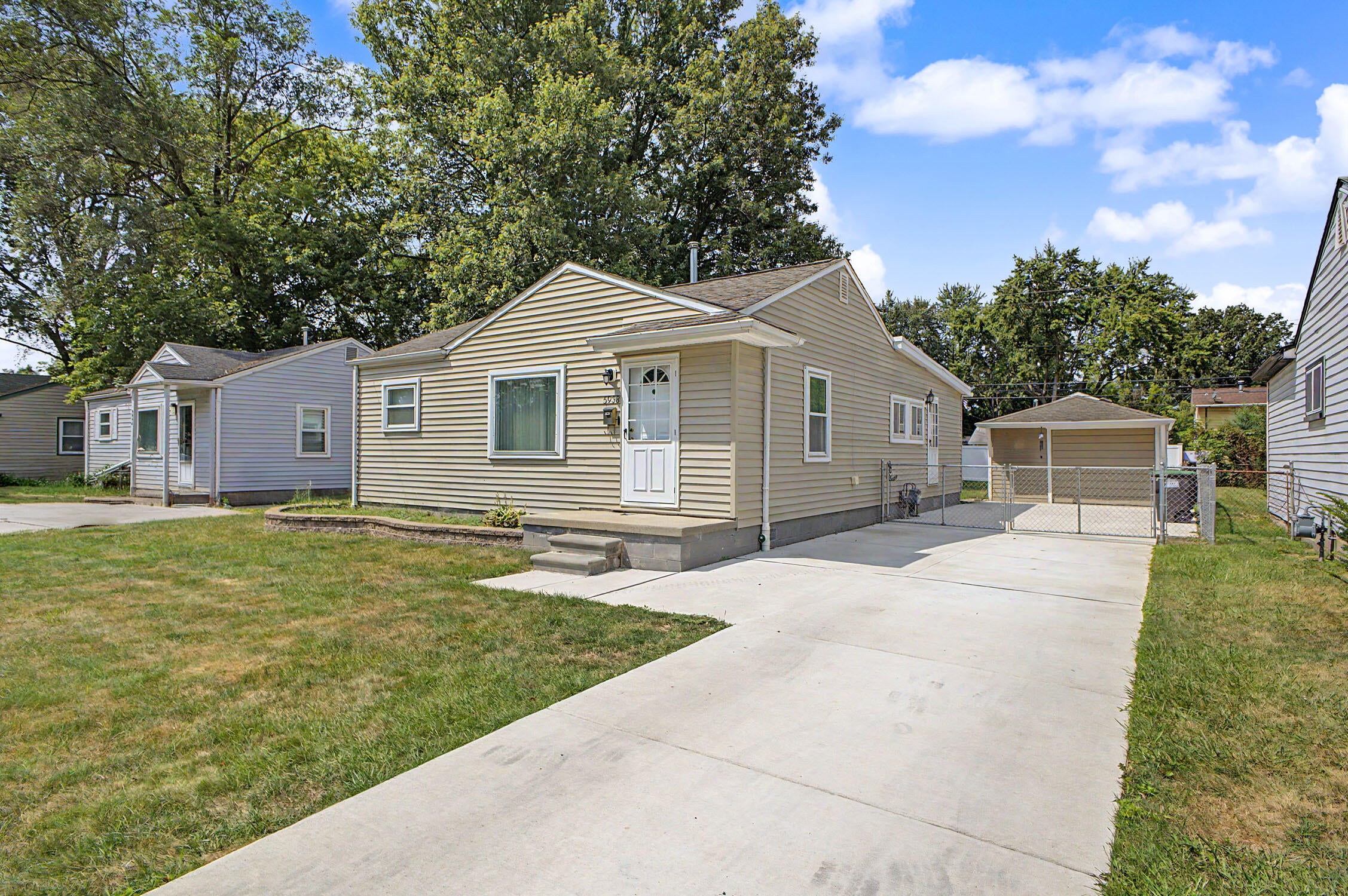 5938 Sylvia Street — photo