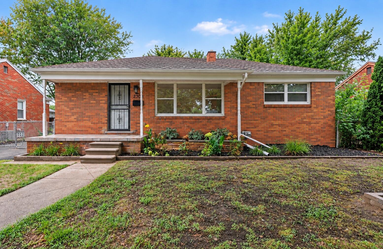 23051 Majestic Street — photo