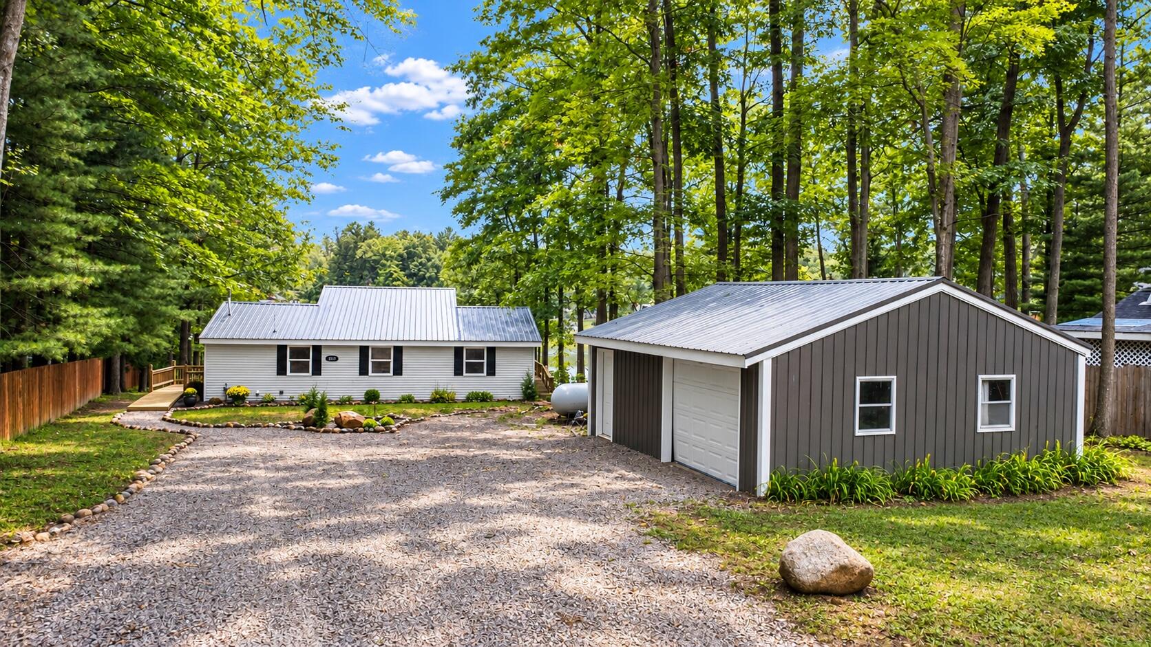 5049 Ruby Drive, Sherman Township, MI 48624 — photo 2
