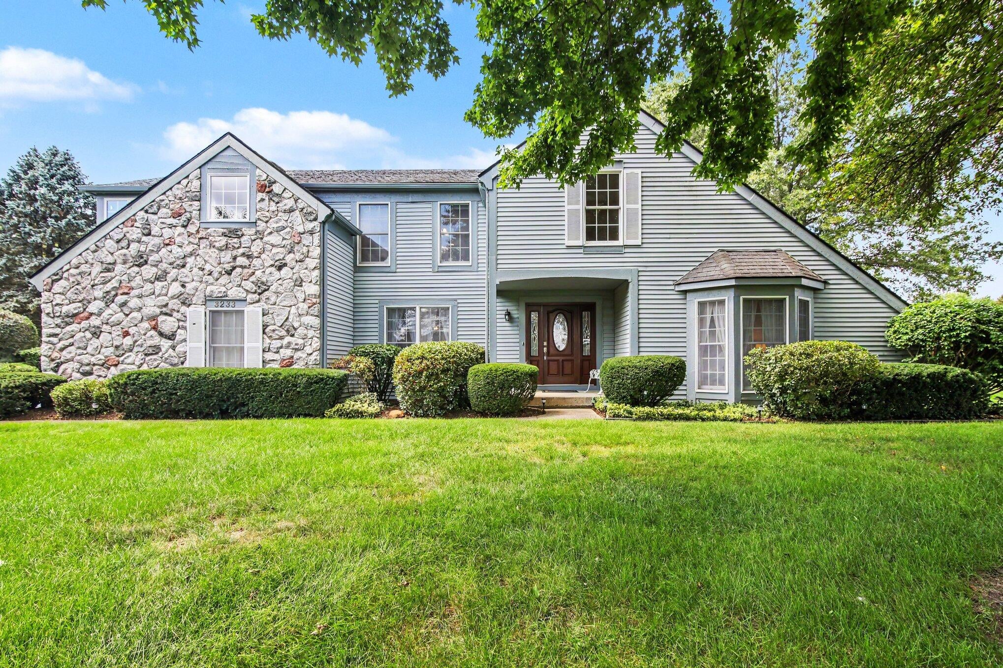 3233 Shadberry Court — photo