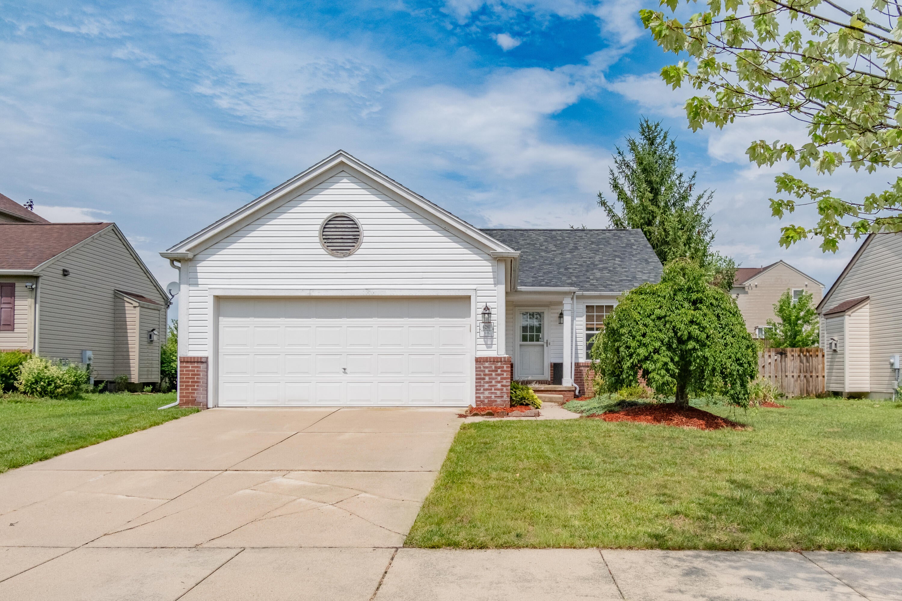 6261 Maplehurst Drive — photo