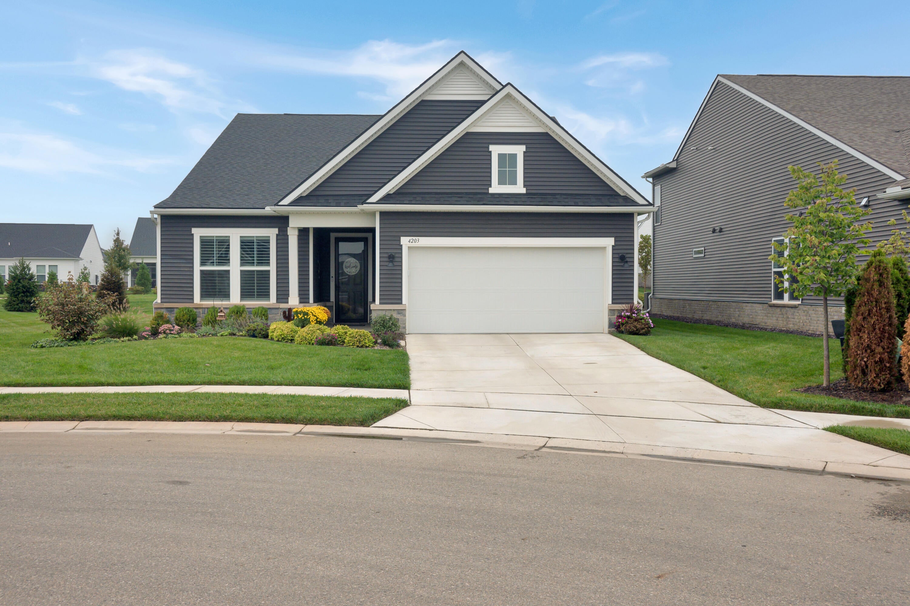 4203 Dogwood Drive — photo