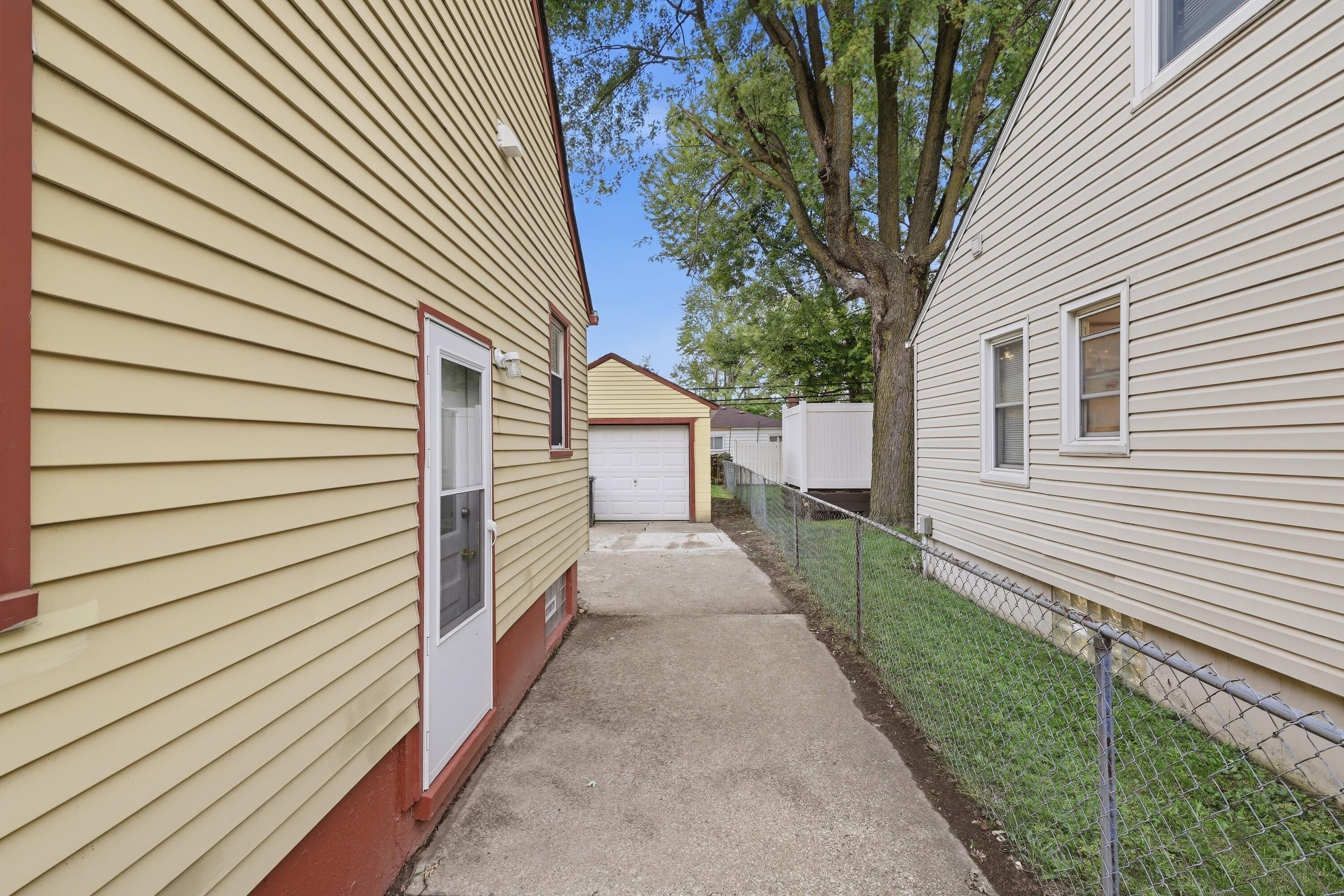 17535 Wall Street, Melvindale, MI 48122 — photo 3