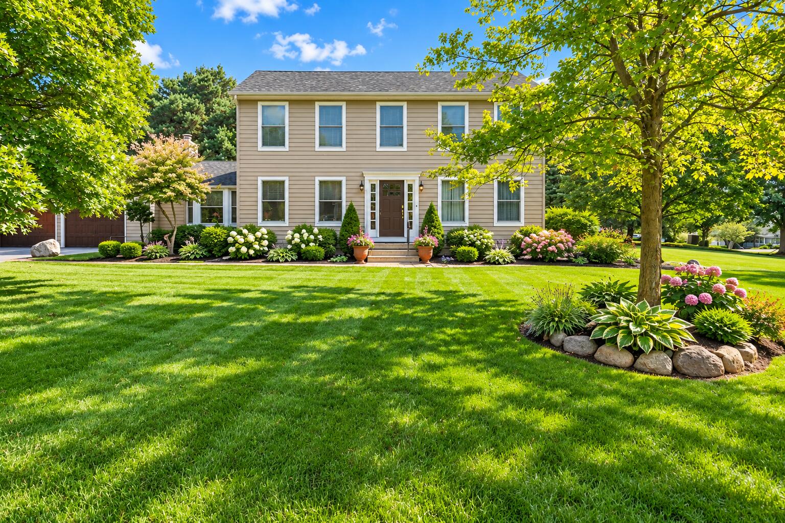4242 Glen Eden Court — photo